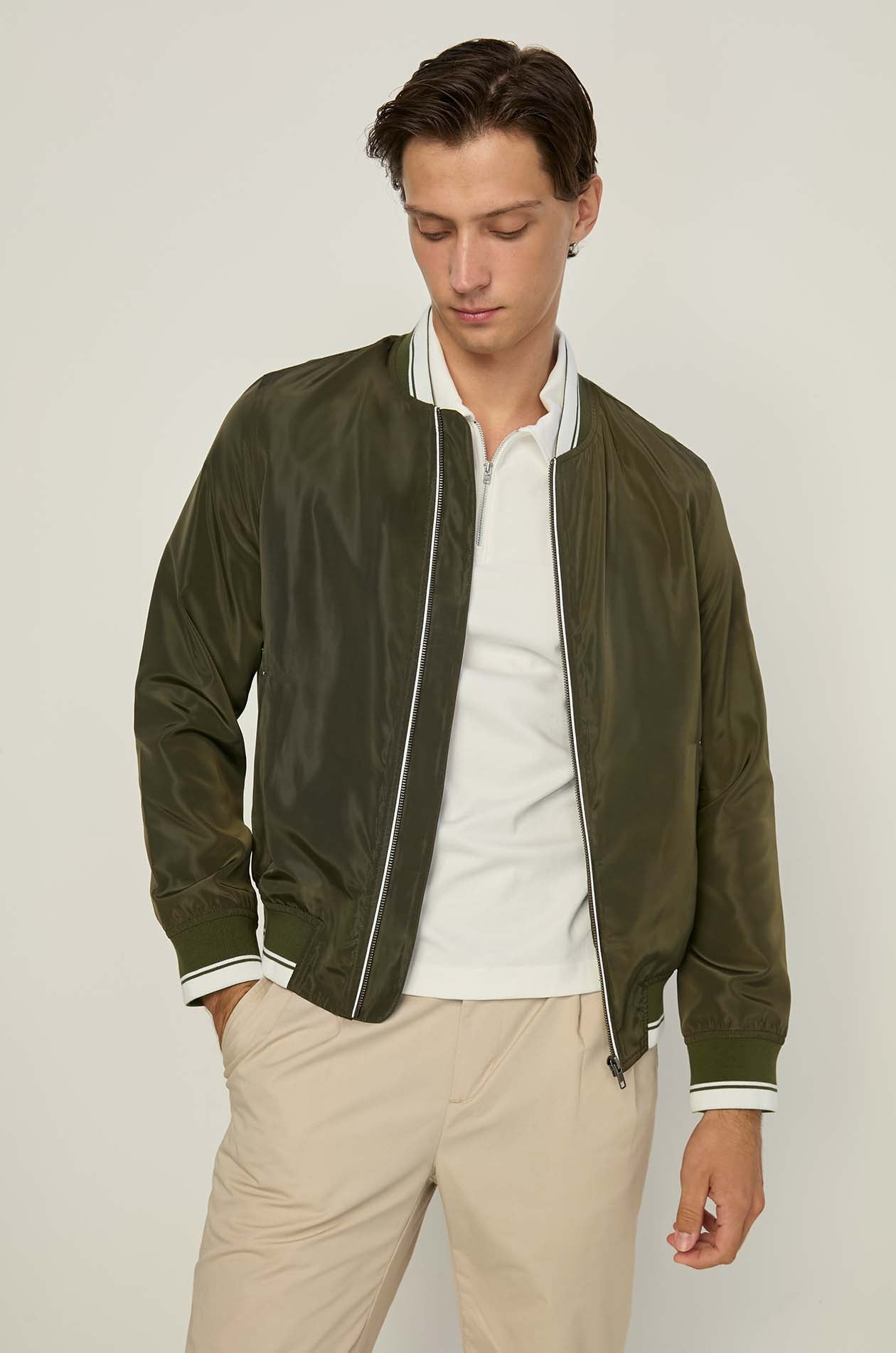 STRIPED TRIM BOMBER JACKET