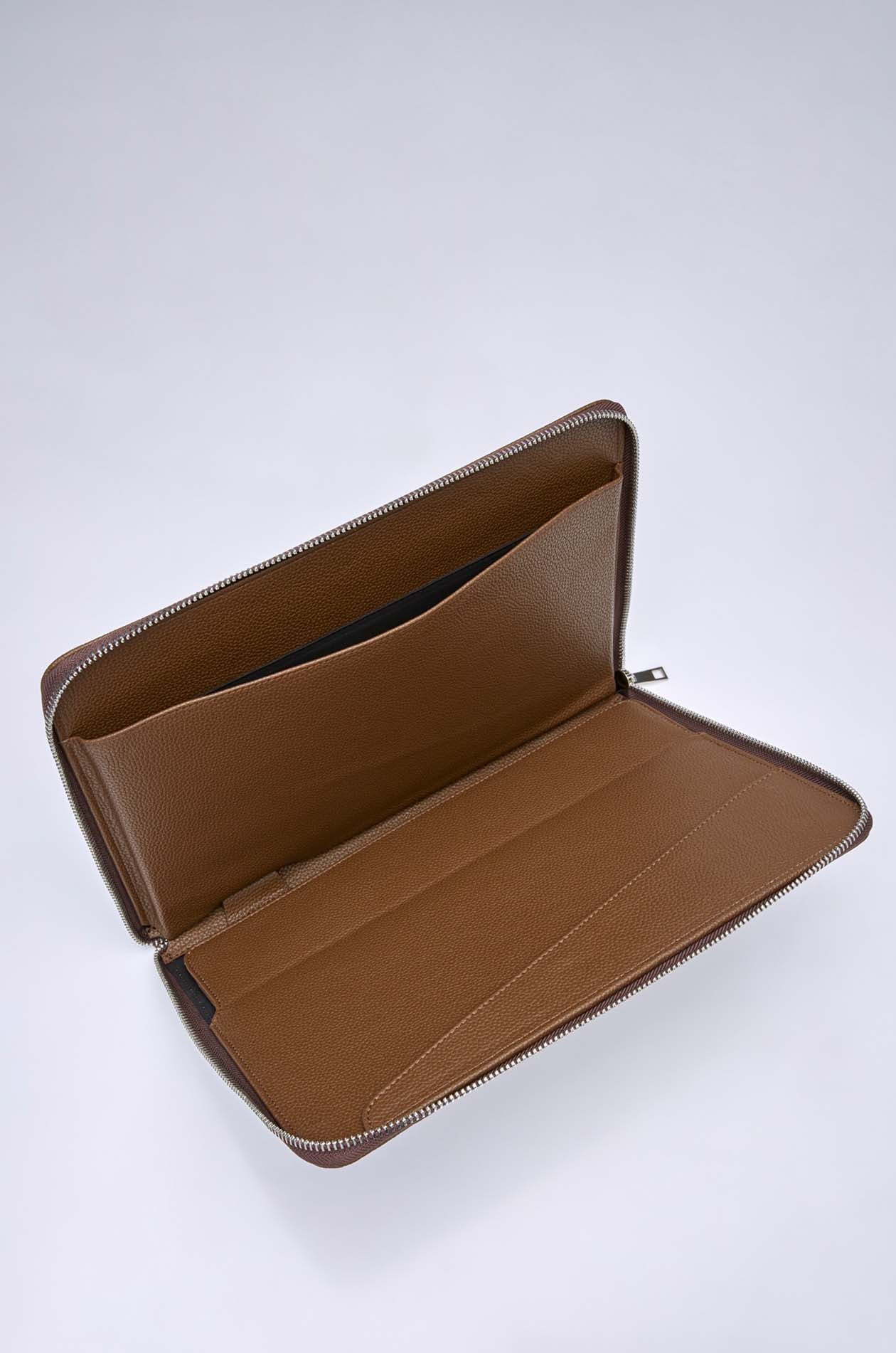 FULL GRAIN LEATHER BRIEFCASE