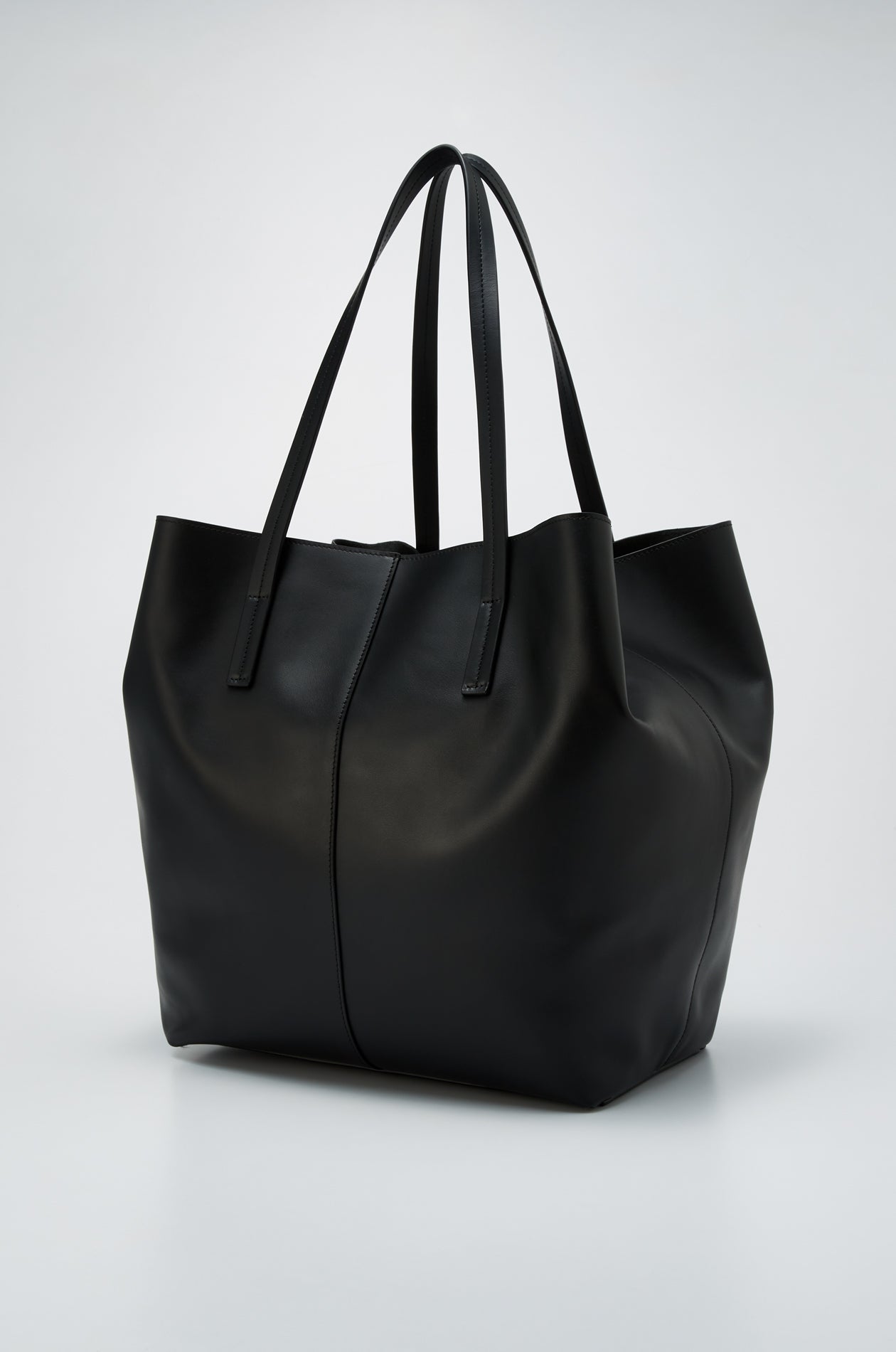 LARGE LEATHER TOTE BAG