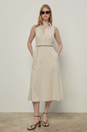SLEEVELESS DRESS WITH BELT