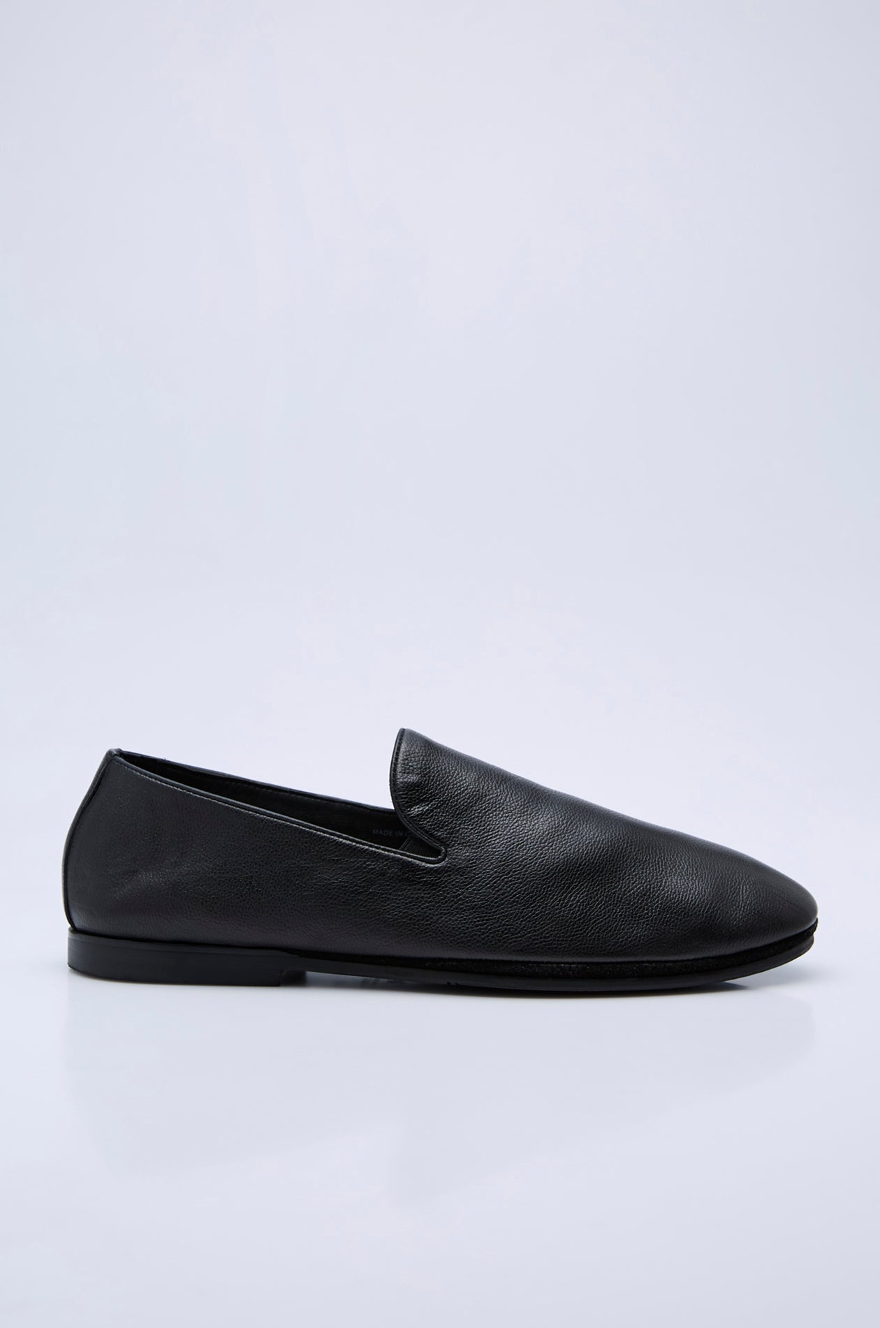 BLACK LEATHER LOAFERS