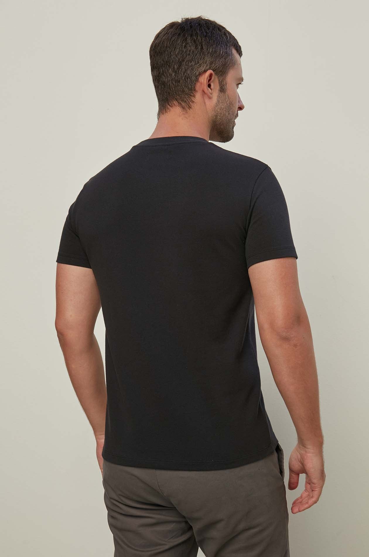 ROUND NECK PIQUE TEE