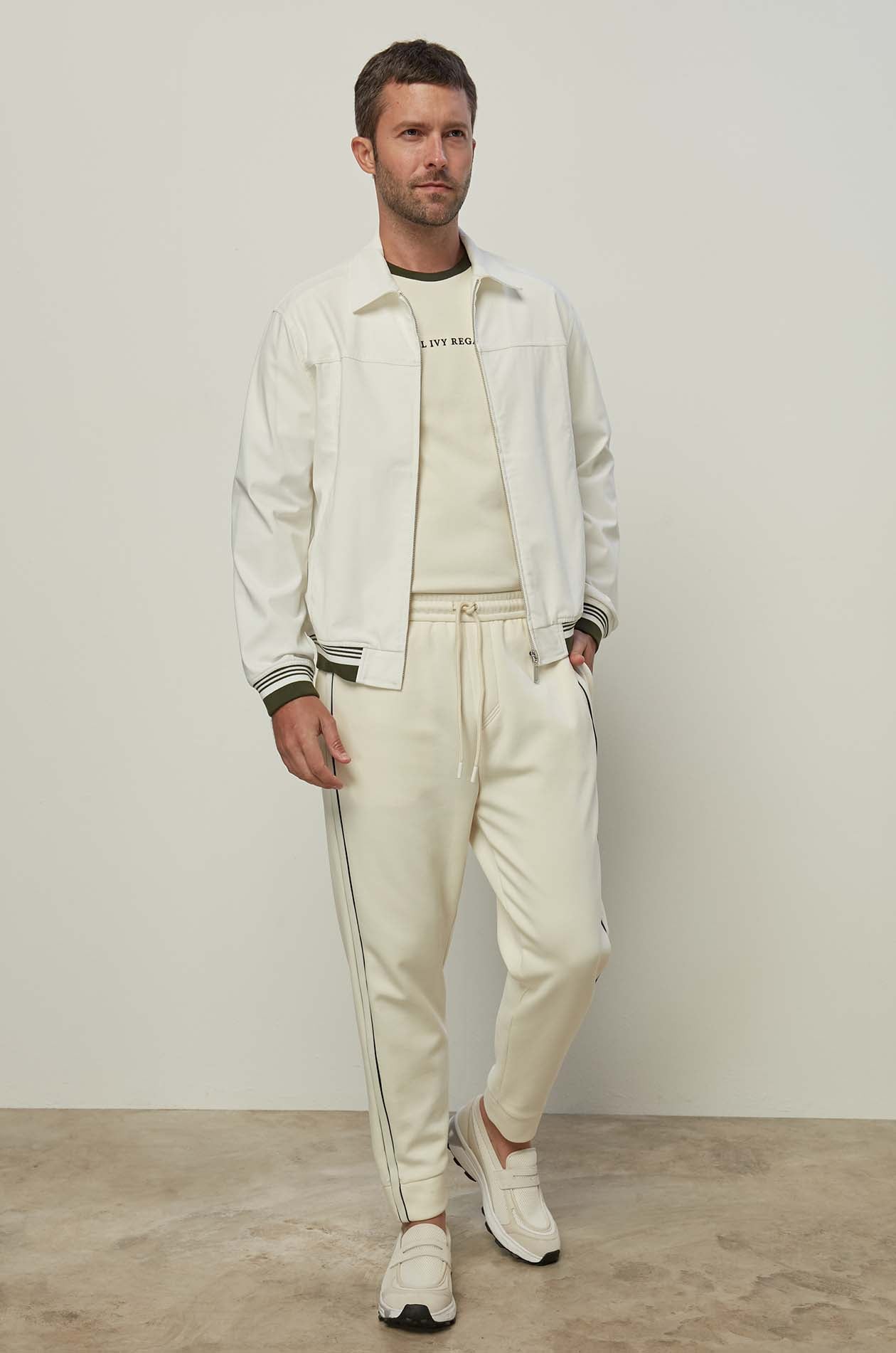 CONTRAST TRIM LOGO TEE