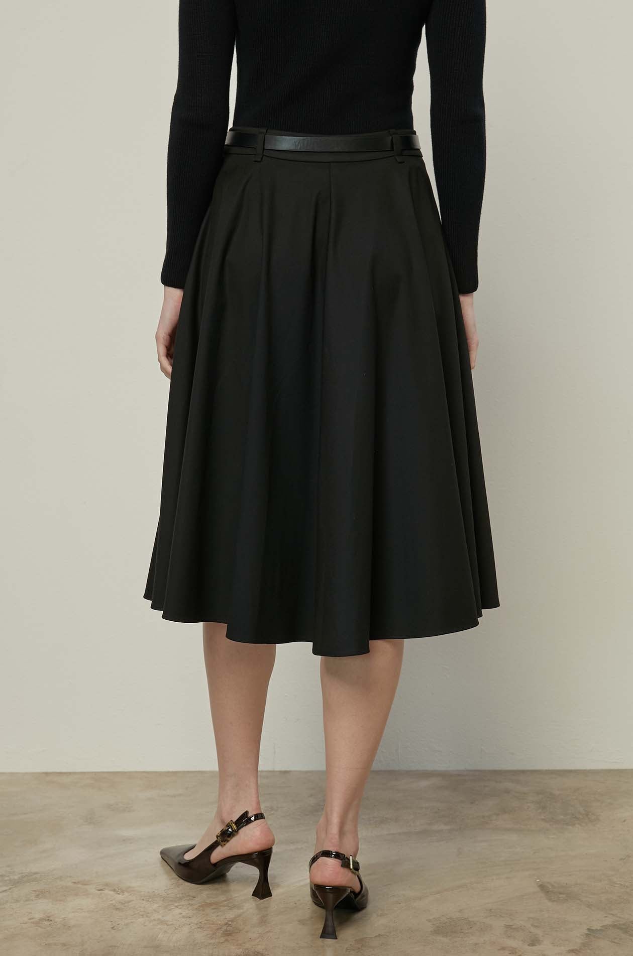 MIDI FLARE SKIRT