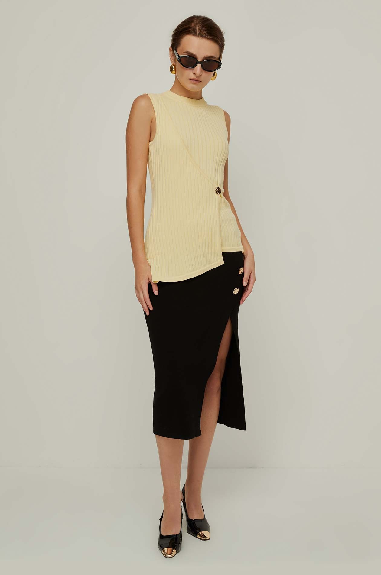 SIDE-SLIT MIDI SKIRT