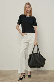 HIGH-RISE WIDE LEG JEANS