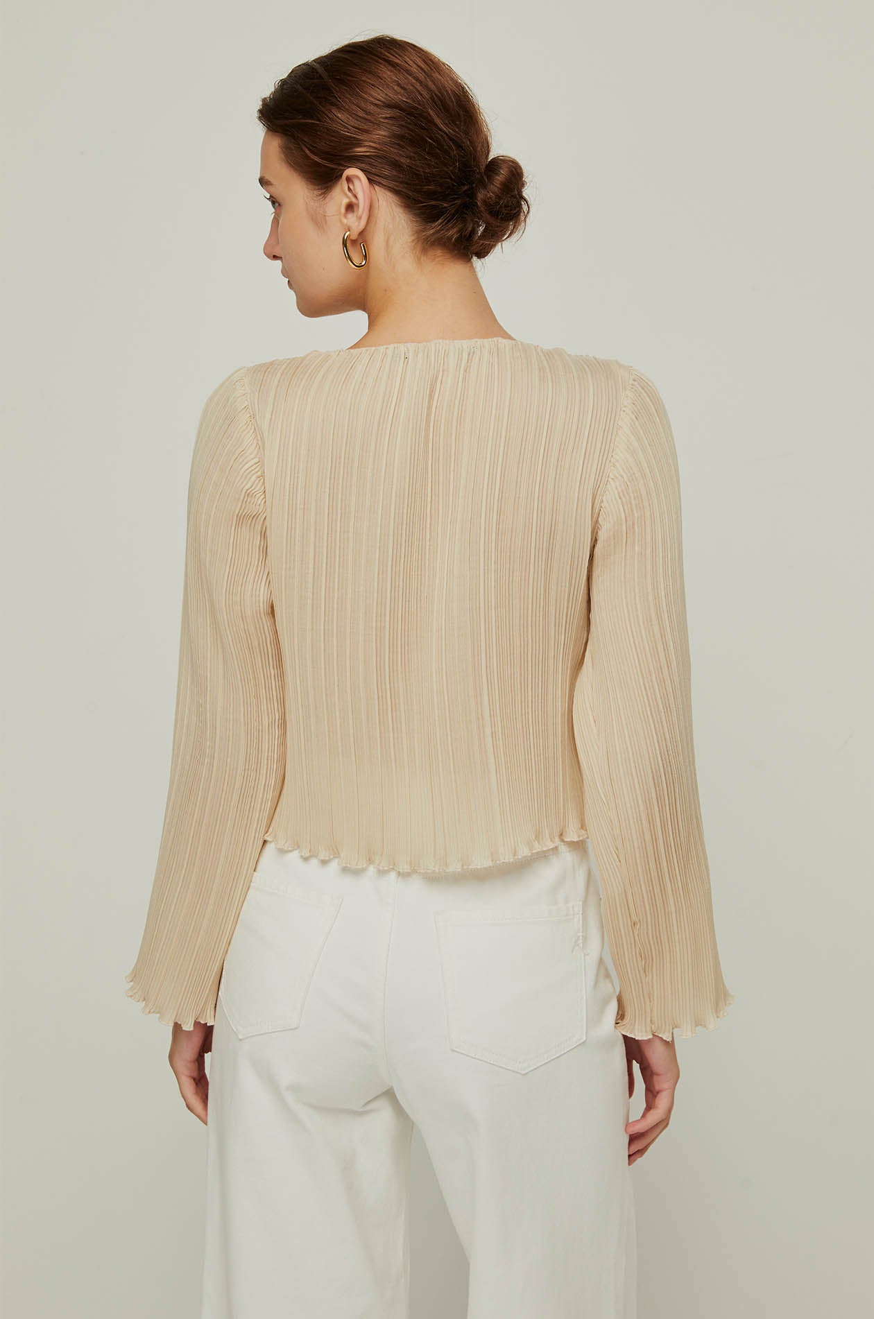LONG SLEEVE PLEATED BLOUSE