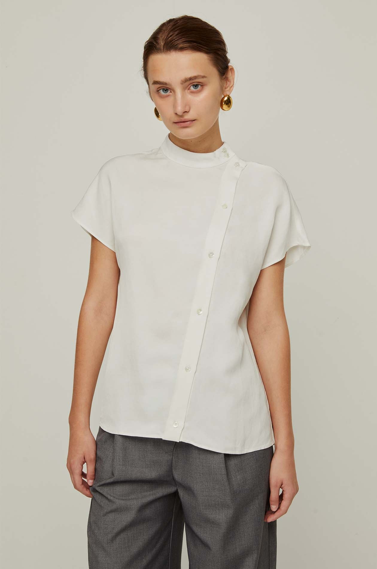 BUTTON-DOWN MOCK NECK BLOUSE