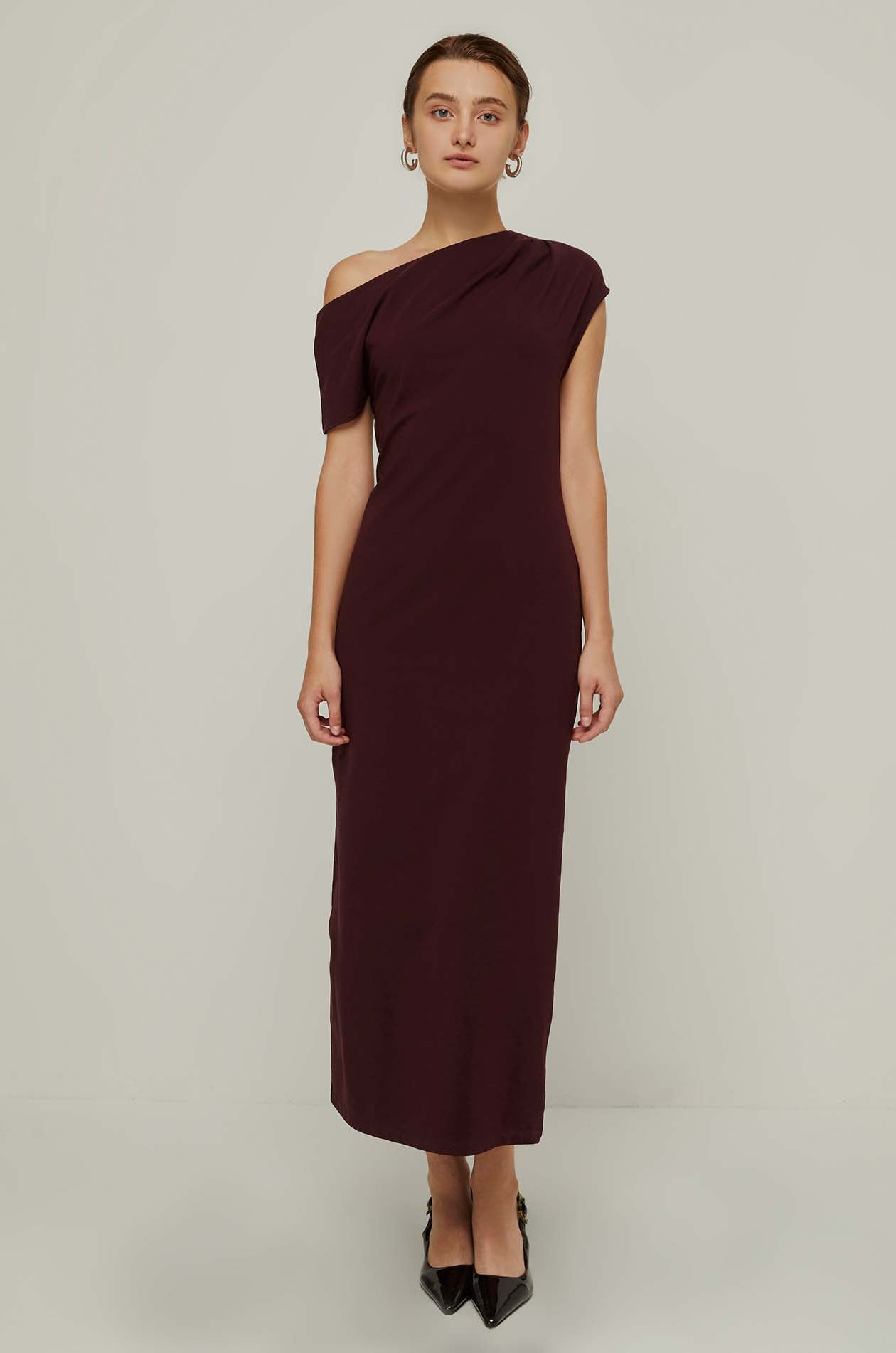 ONE-SHOULDER JERSEY DRESS