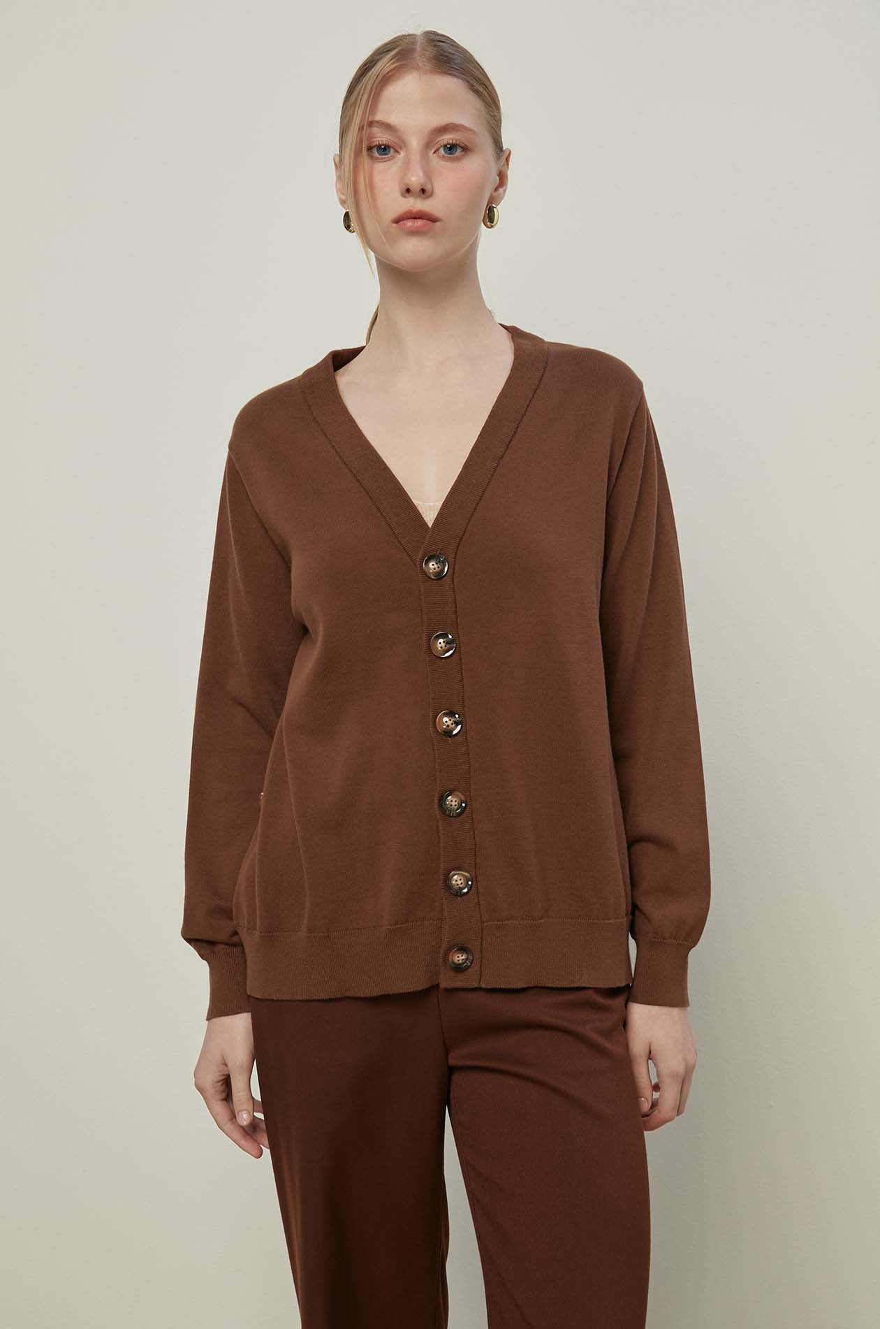 LONG SLEEVE KNITTED CARDIGAN