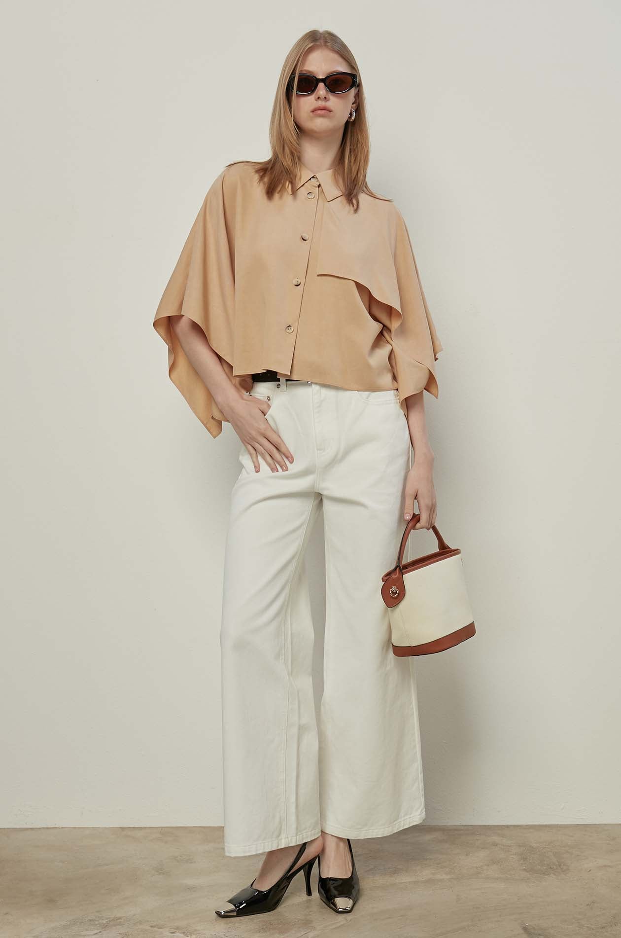 BUTTON-UP CROPPED SHIRT