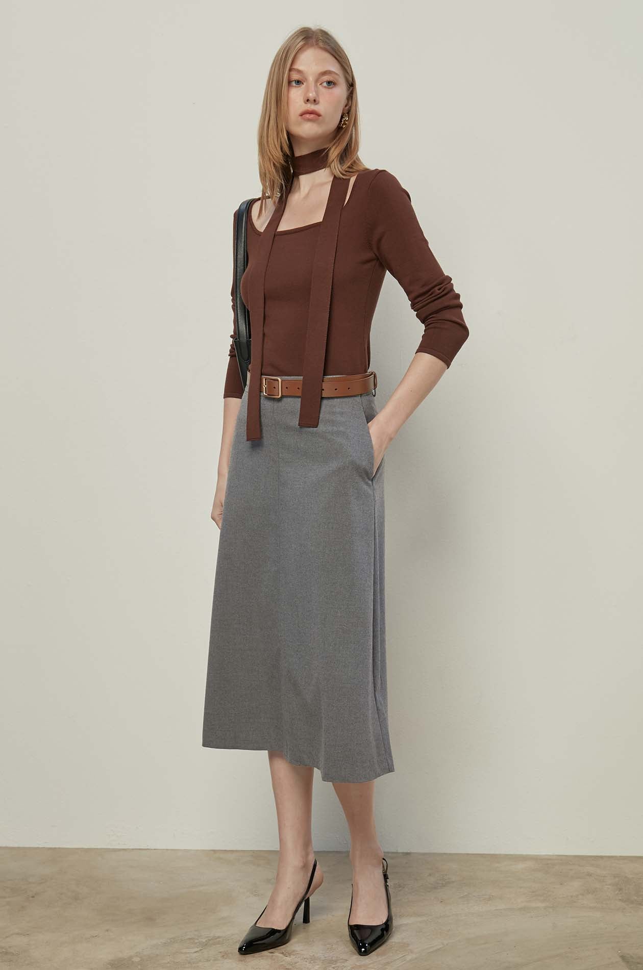 LONG SLEEVE TOP WITH SCARF