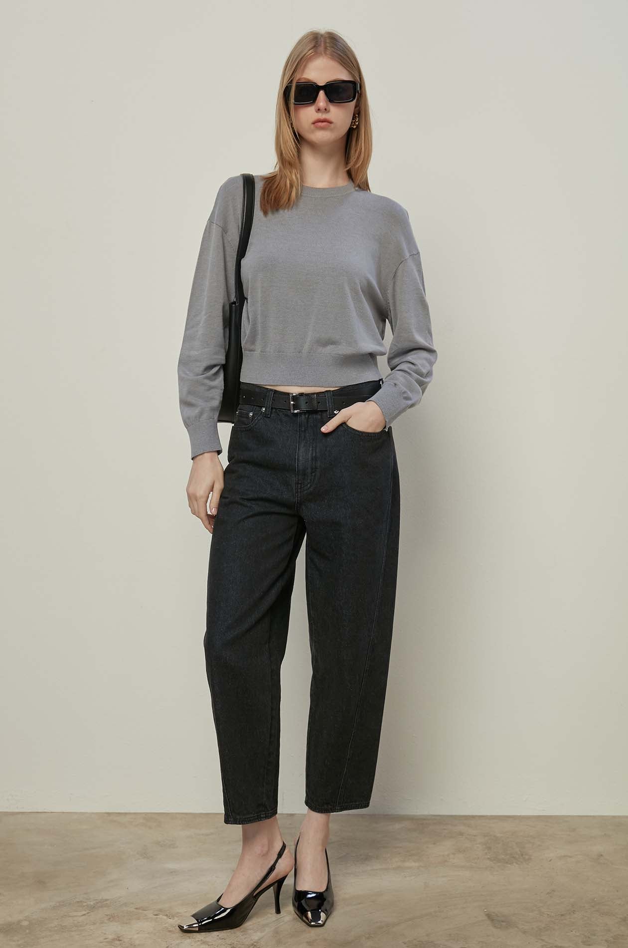 BASIC CROPPED SWEATER
