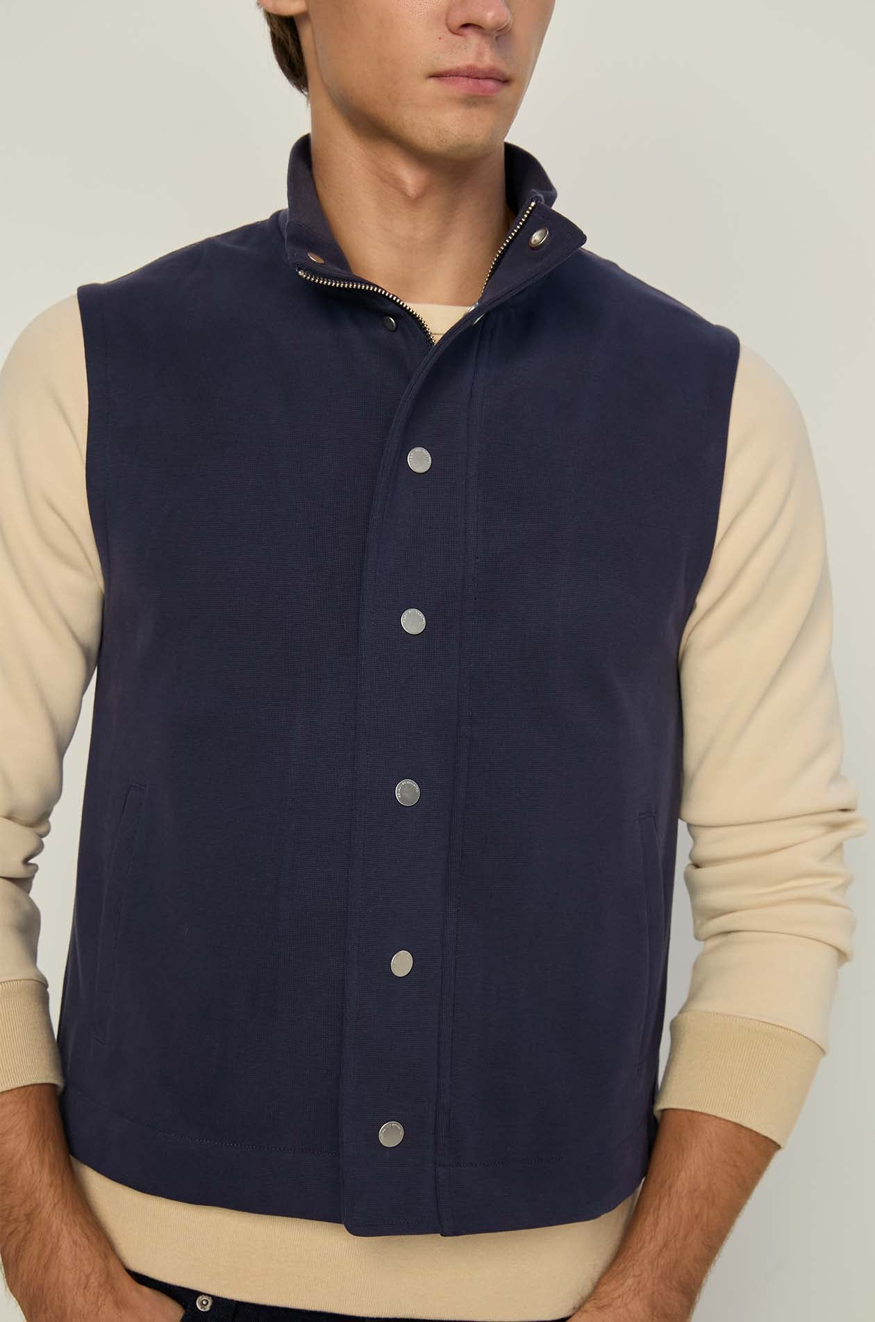 COTTON JERSEY SNAP-DOWN VEST