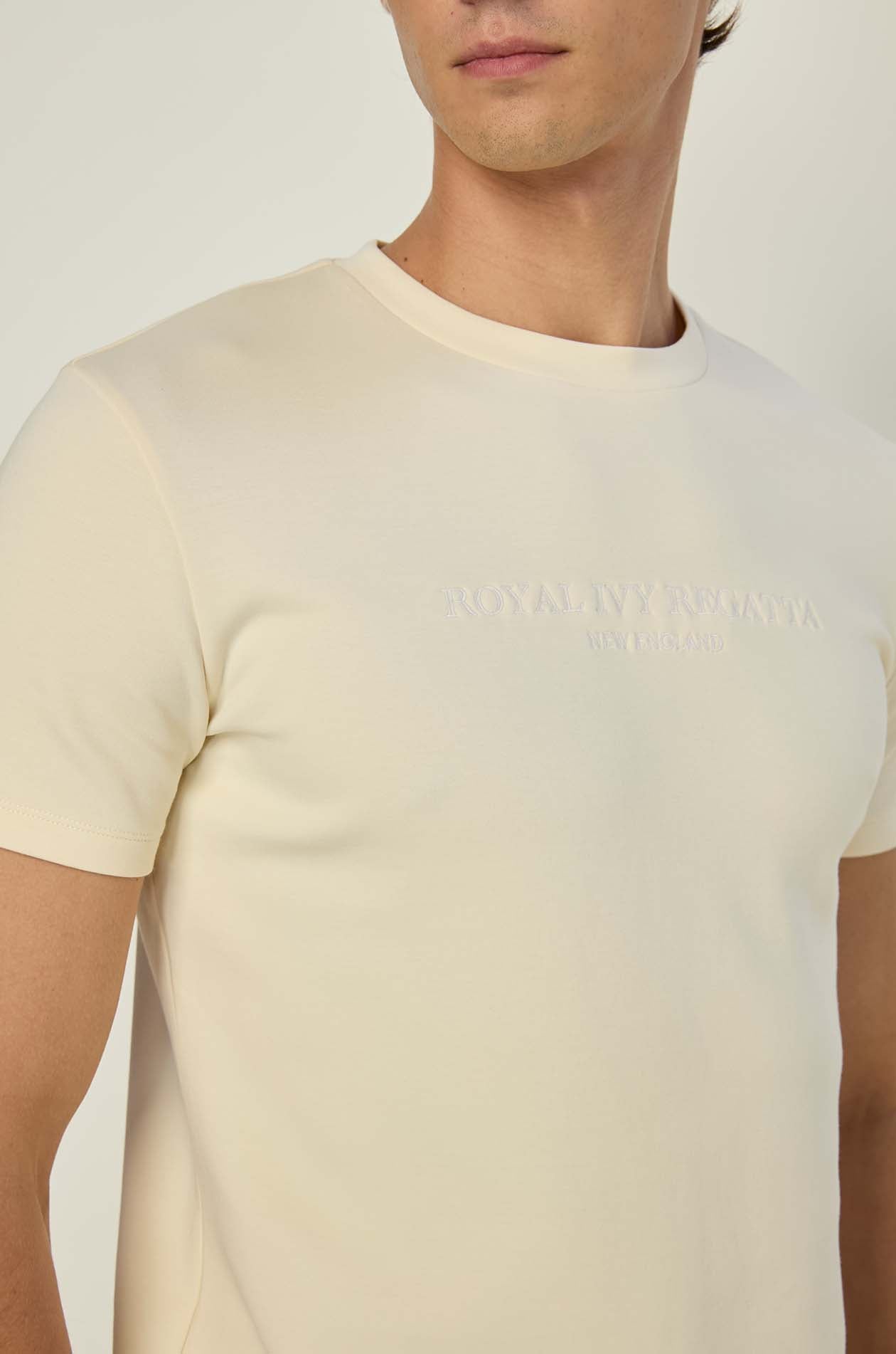 EMBROIDERED LOGO TEE