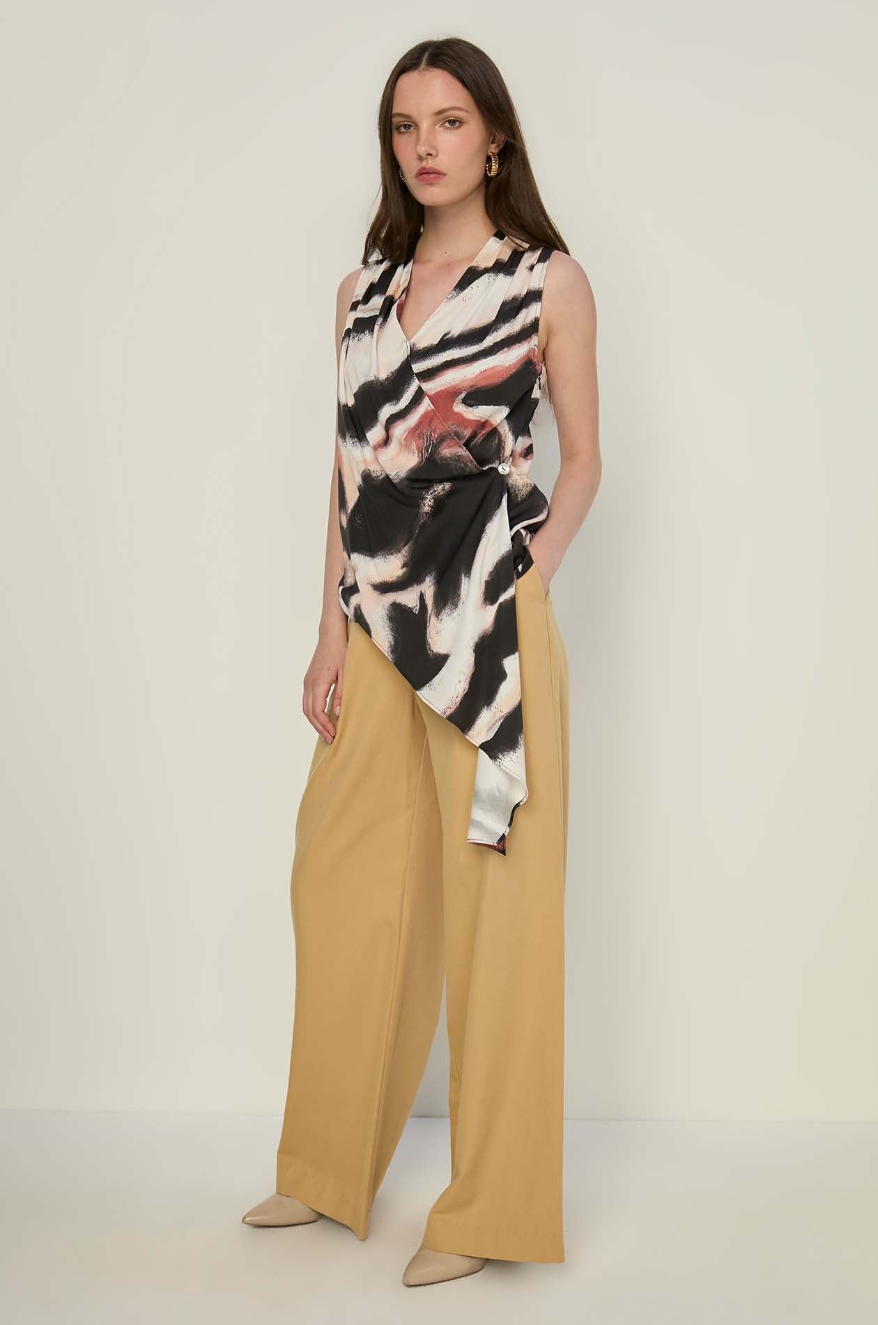 ABSTRACT PRINT DRAPED BLOUSE
