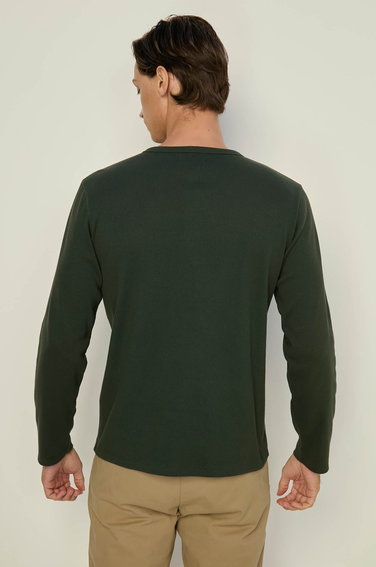 RIBBED HENLEY LONG SLEEVE TEE