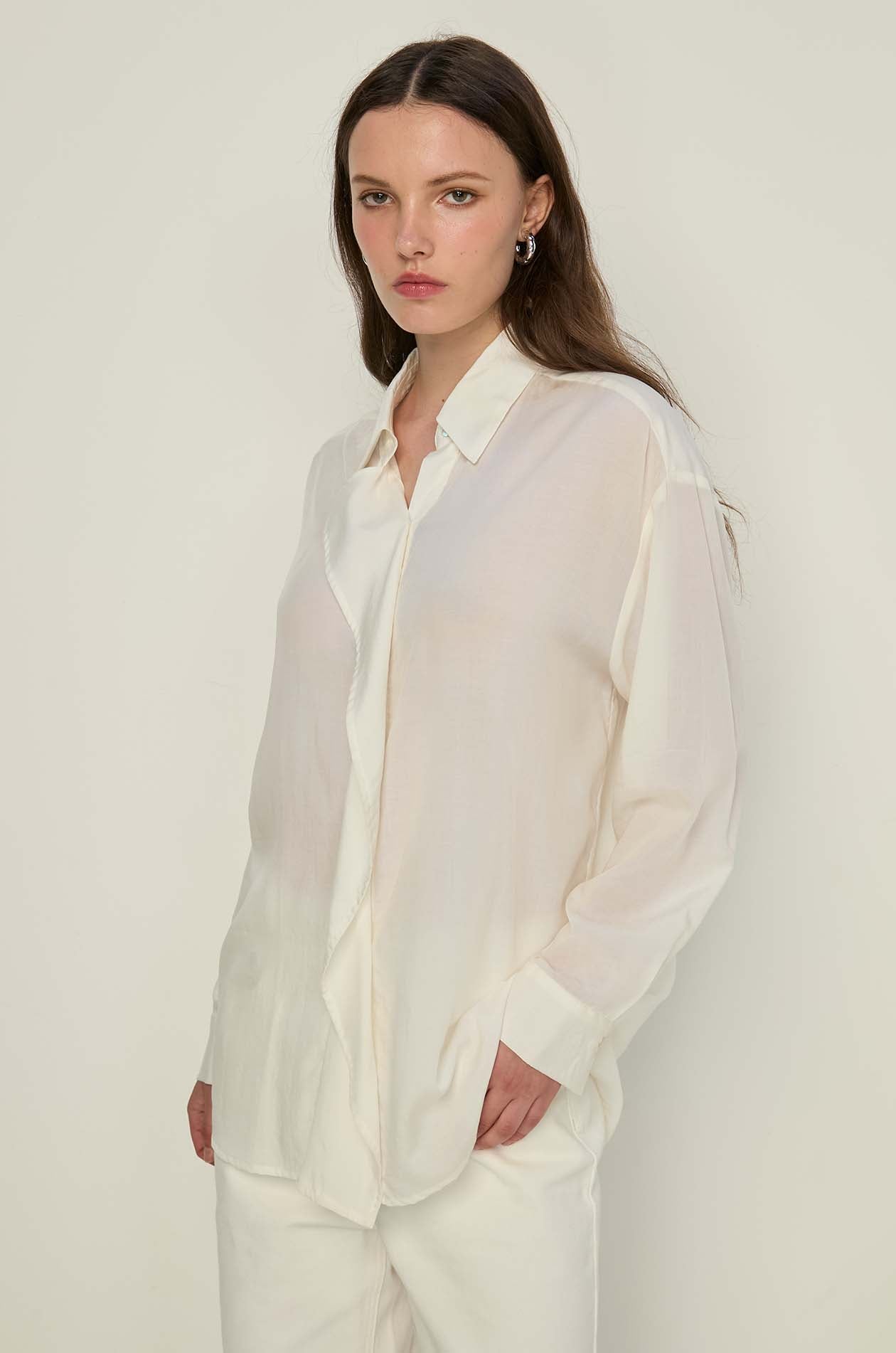 LONG SLEEVE RUFFLE-FRONT SHIRT