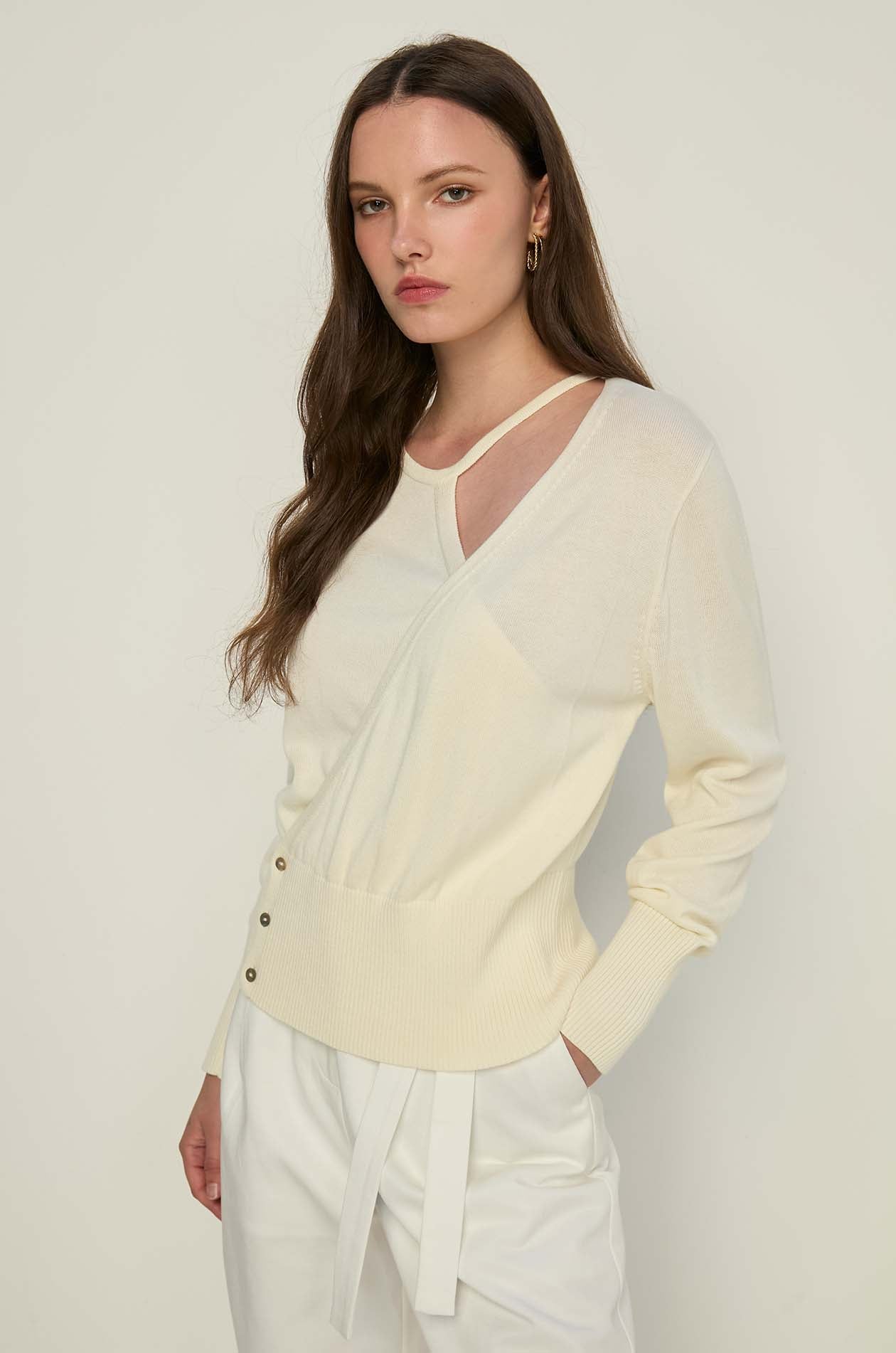 FRONT WRAP KNITTED TOP