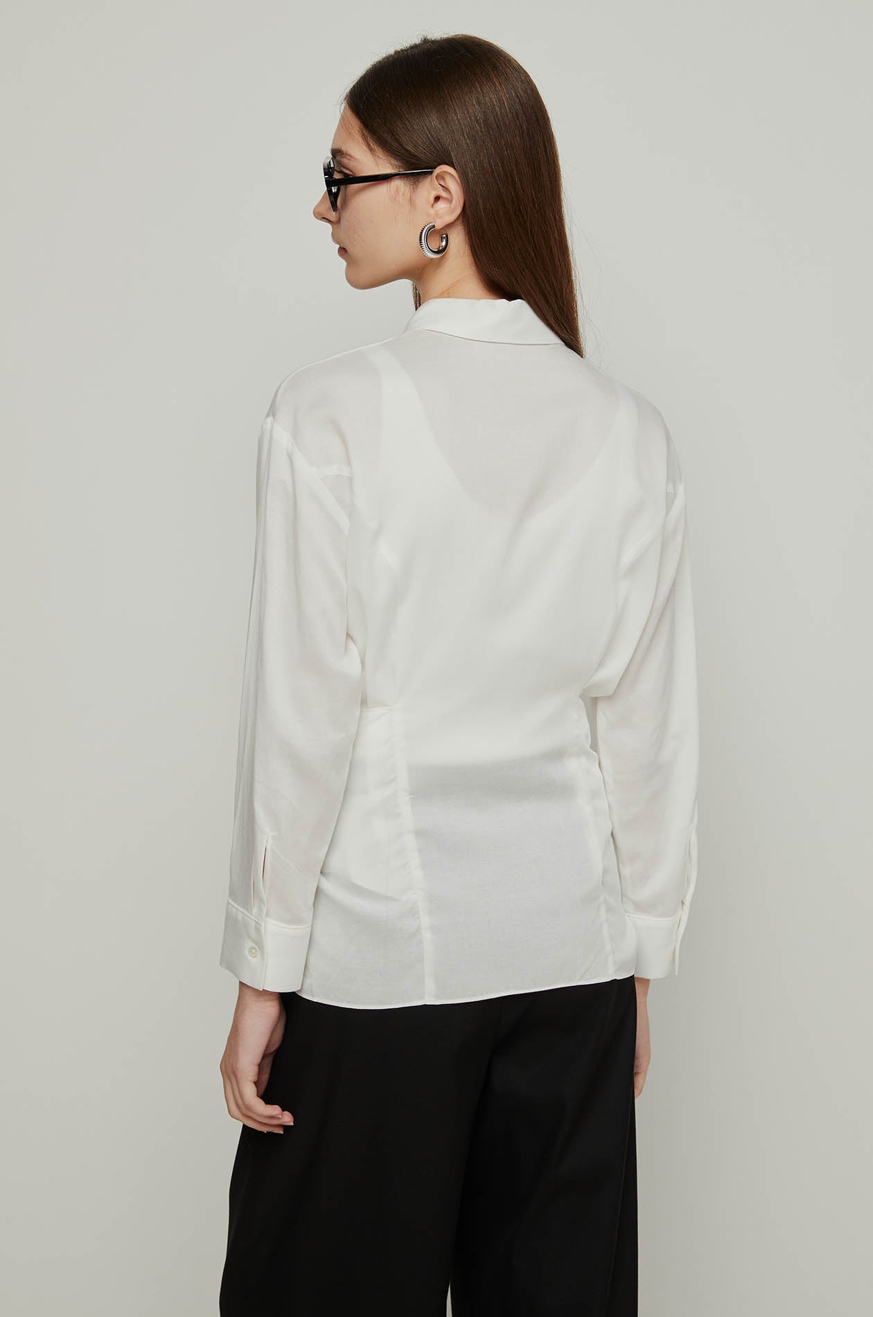 LONG SLEEVE TIE-FRONT SHIRT