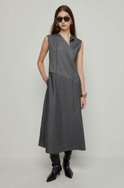 SLEEVELESS FLARED DRESS