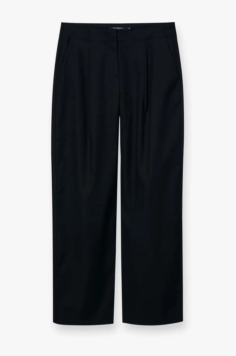 TAILORED BLACK BARREL PANTS