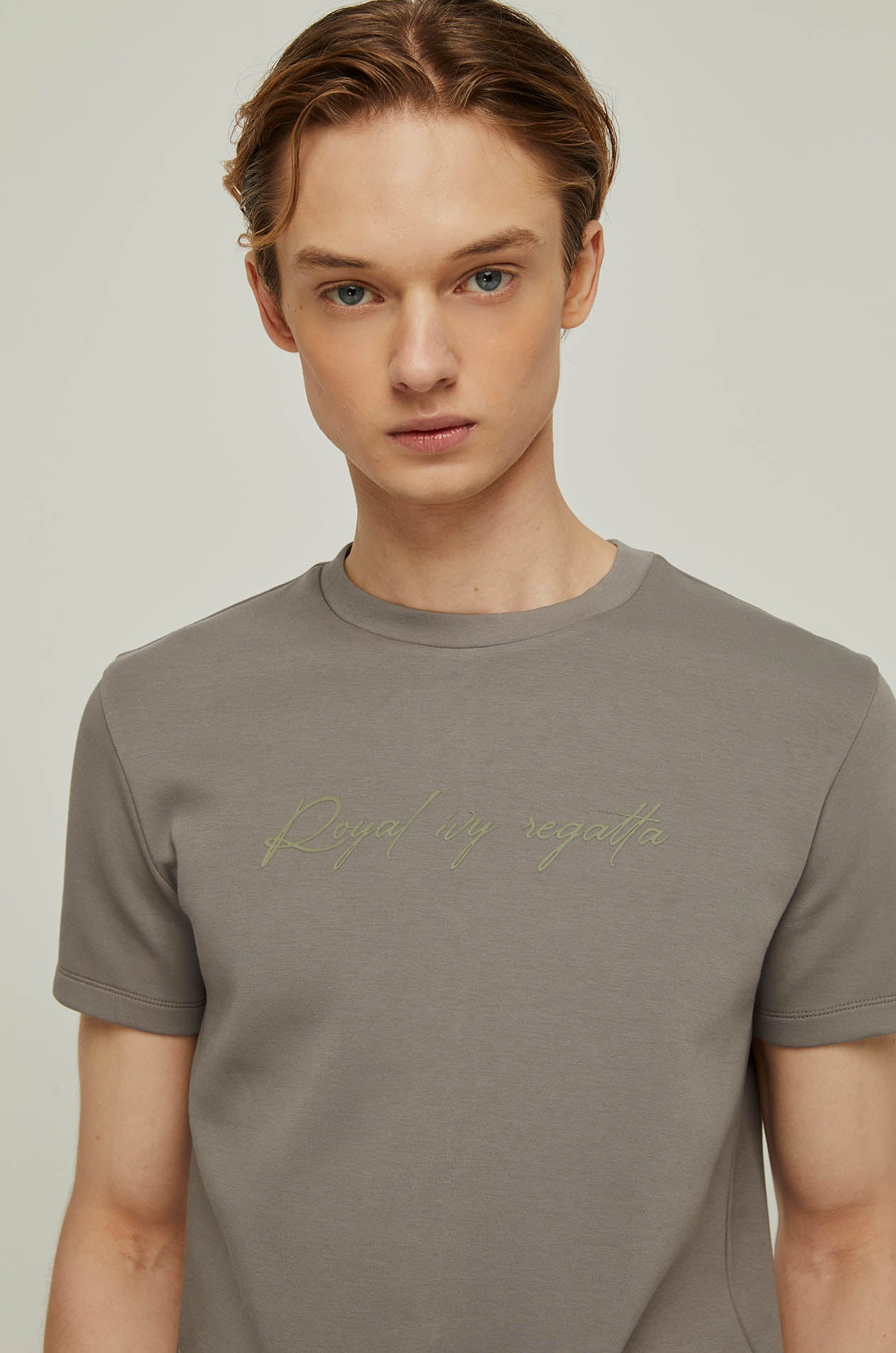 HANDWRITING ON-TONE LOGO TEE