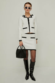 KNITTED SKIRT WITH CONTRAST TRIM