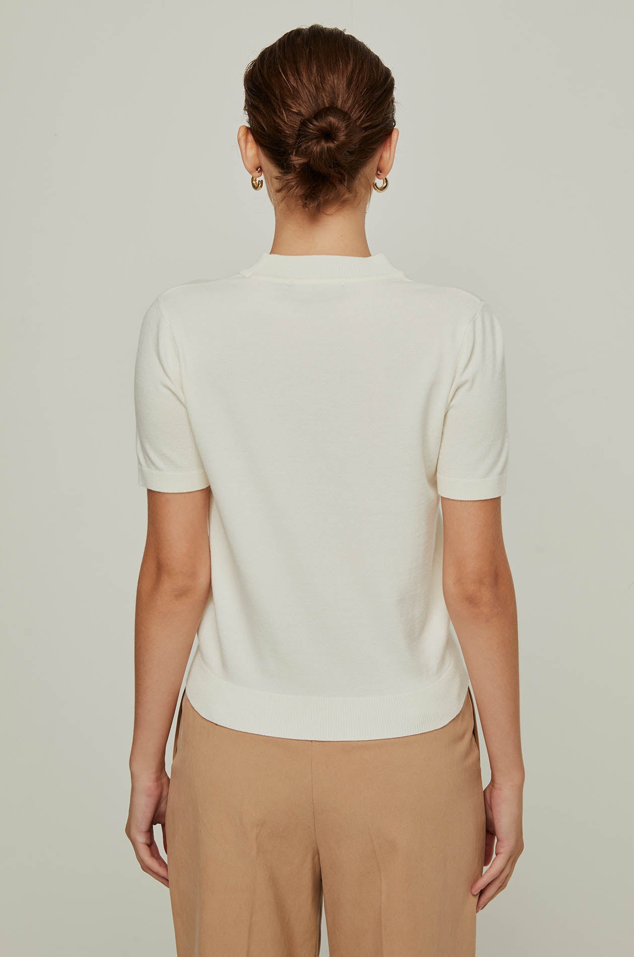 SHORT SLEEVE CREW NECK TOP