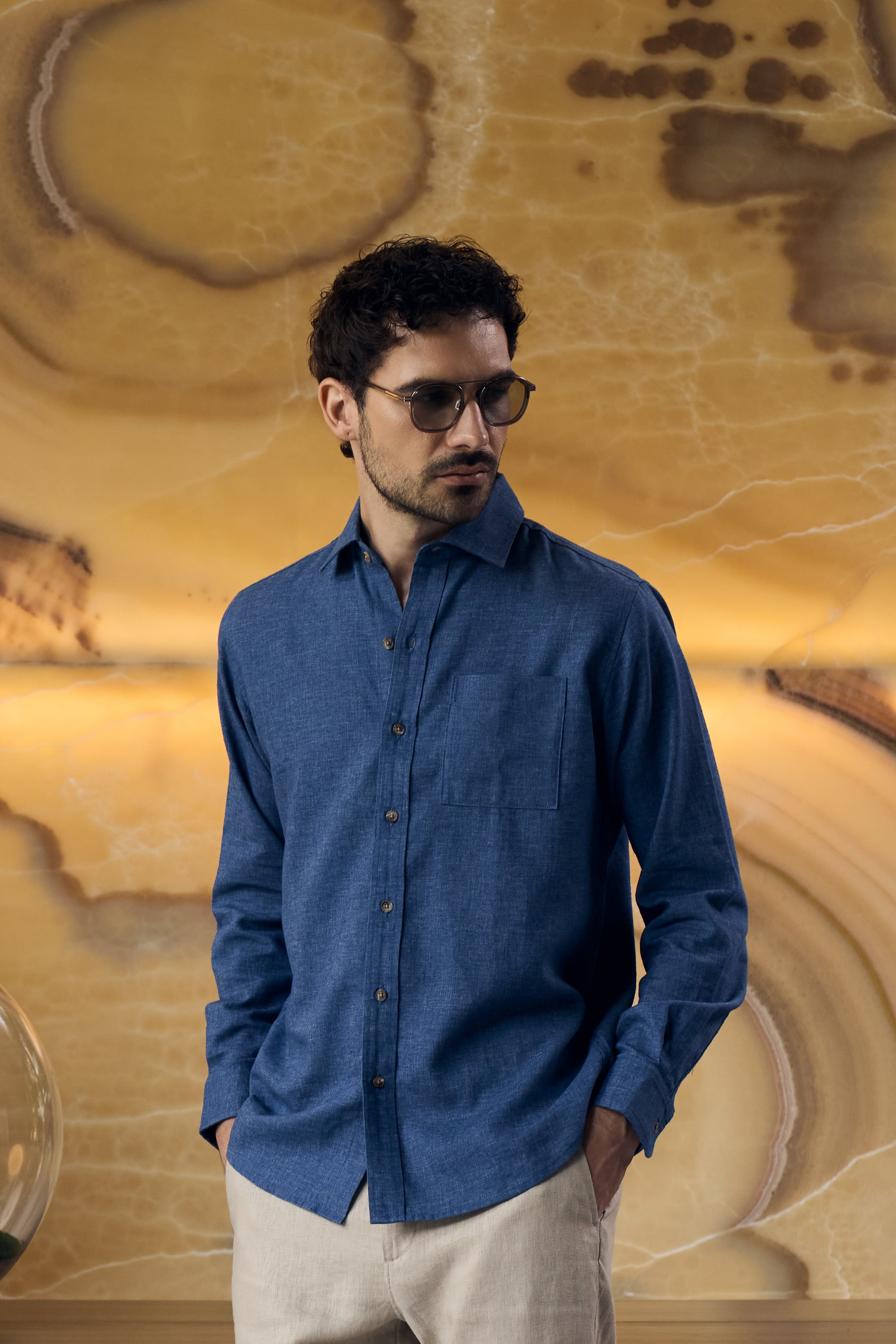 CHAMBRAY LINEN SHIRT