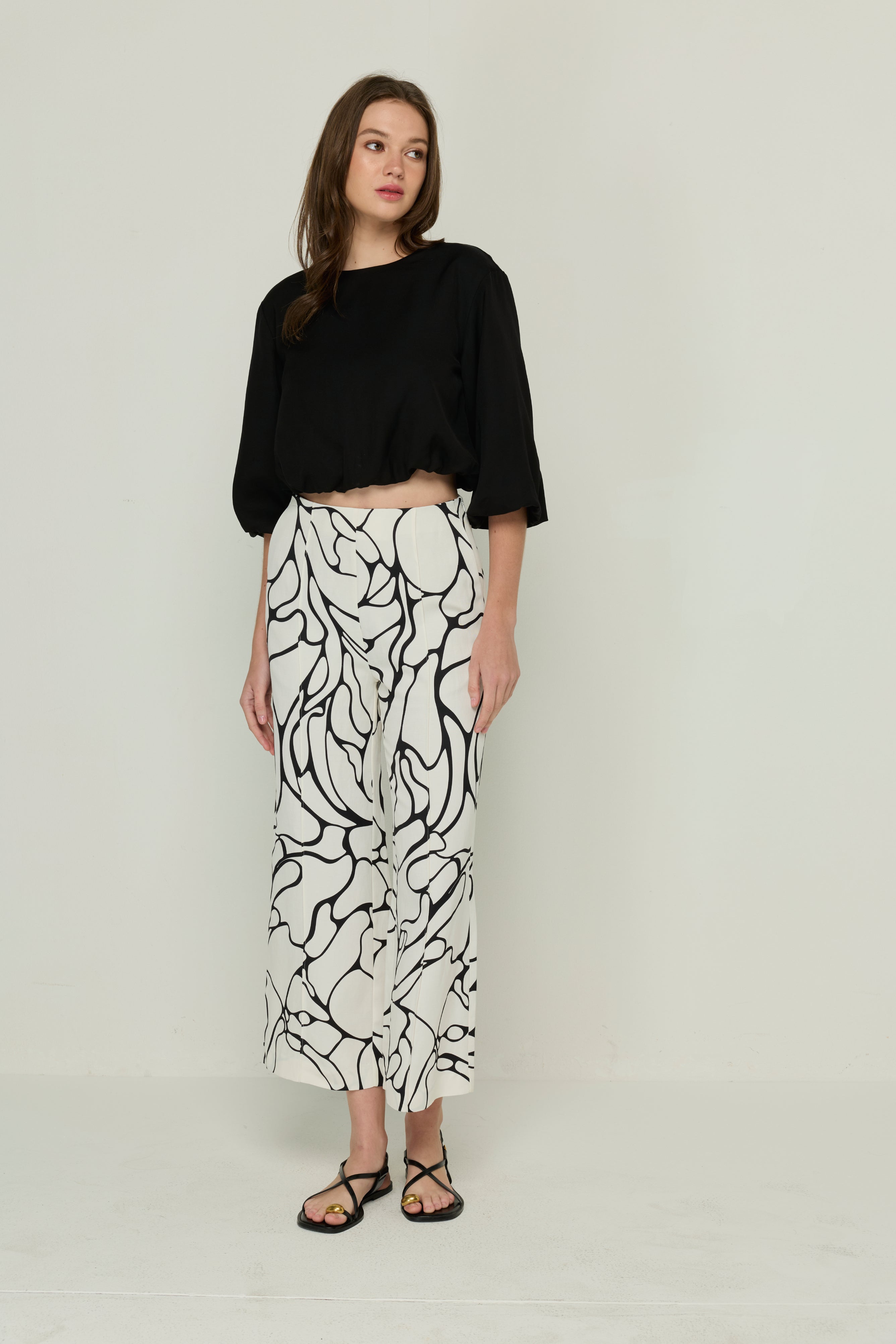 GRAPHIC PRINT WHITE WIDE LEG PANTS