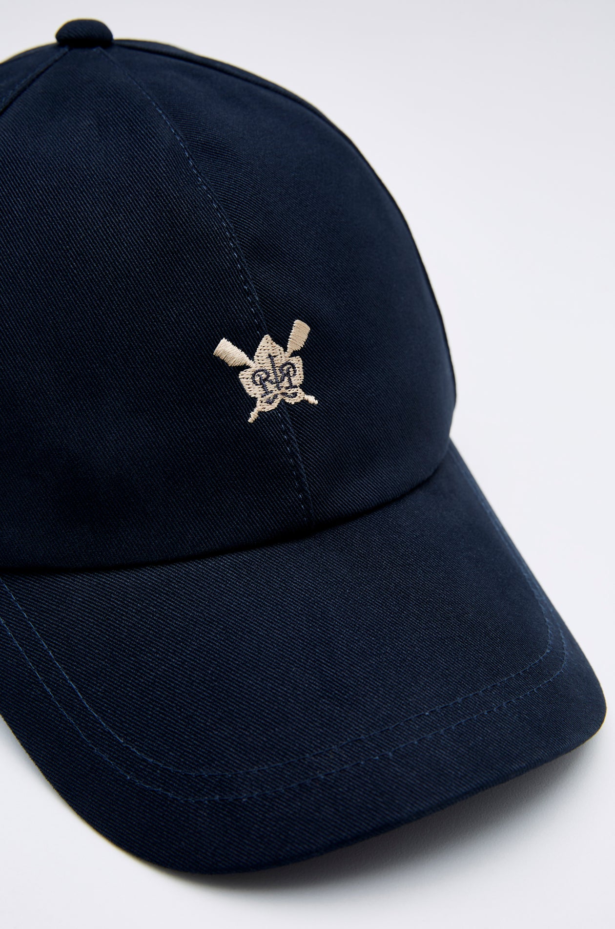 SIGNATURE LOGO COTTON TWILL CAP