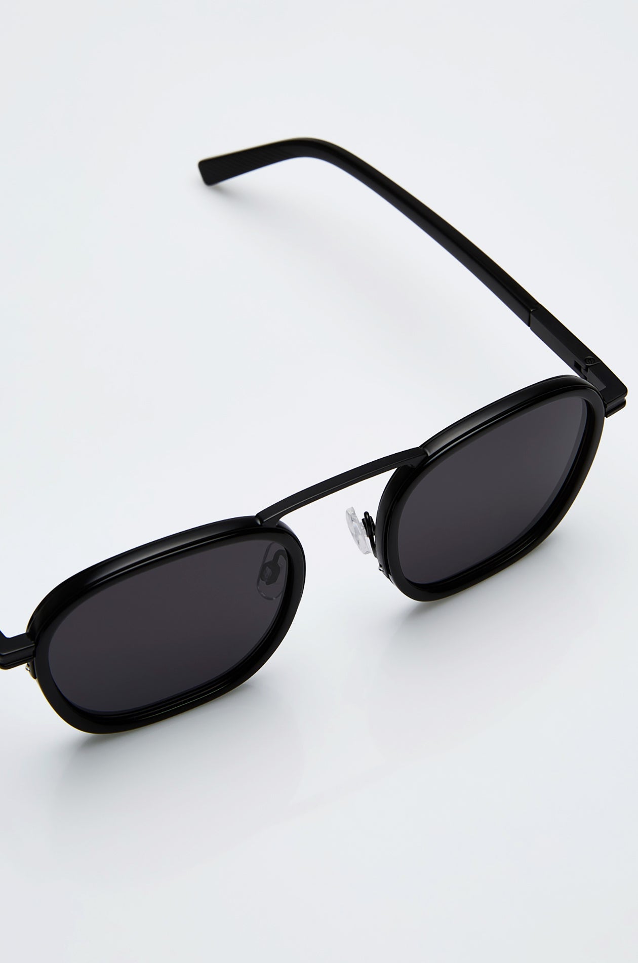 ACETATE AND METAL SUNGLASSES