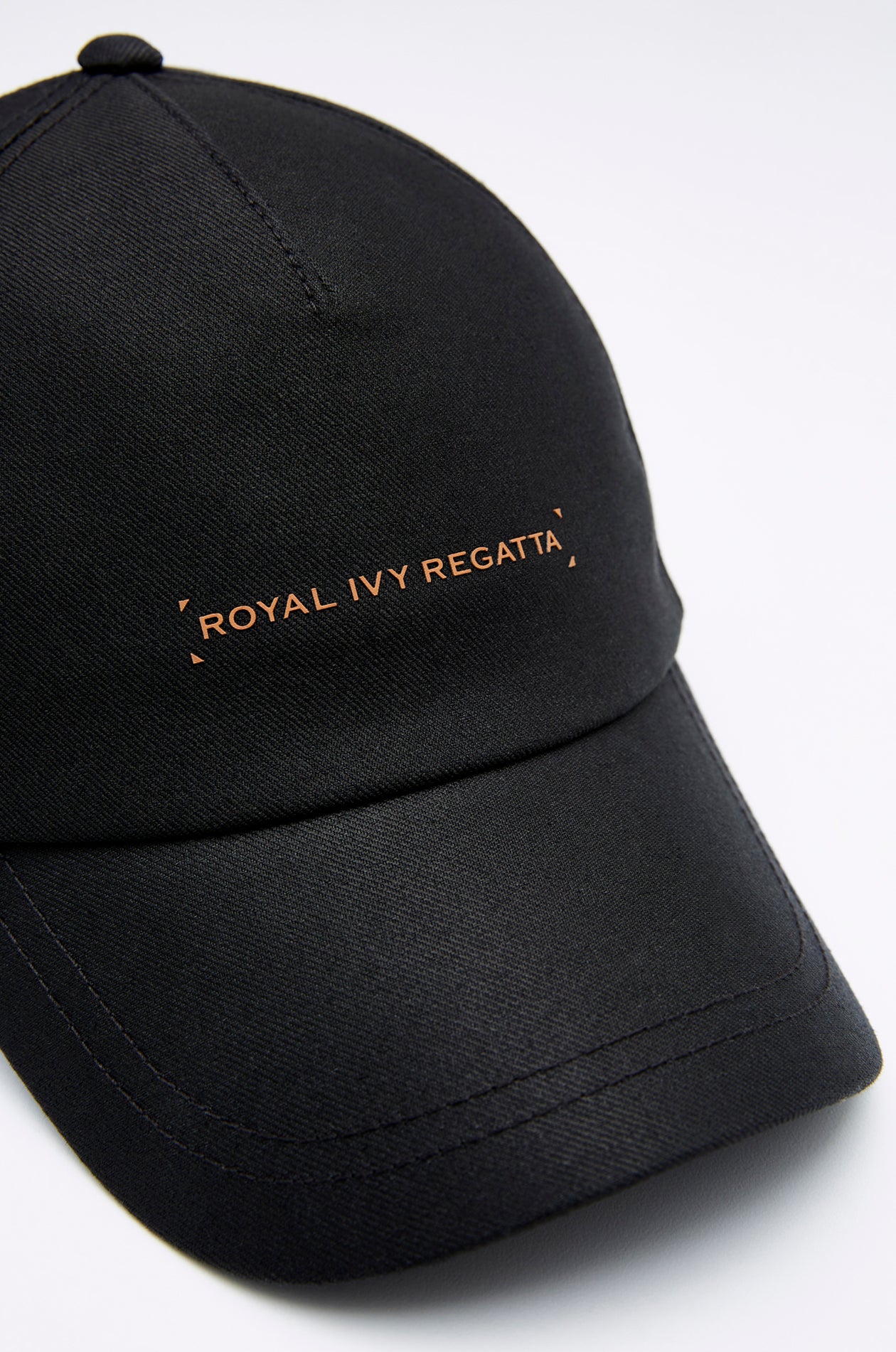 BLACK HIGH-DENSITY LOGO CAP