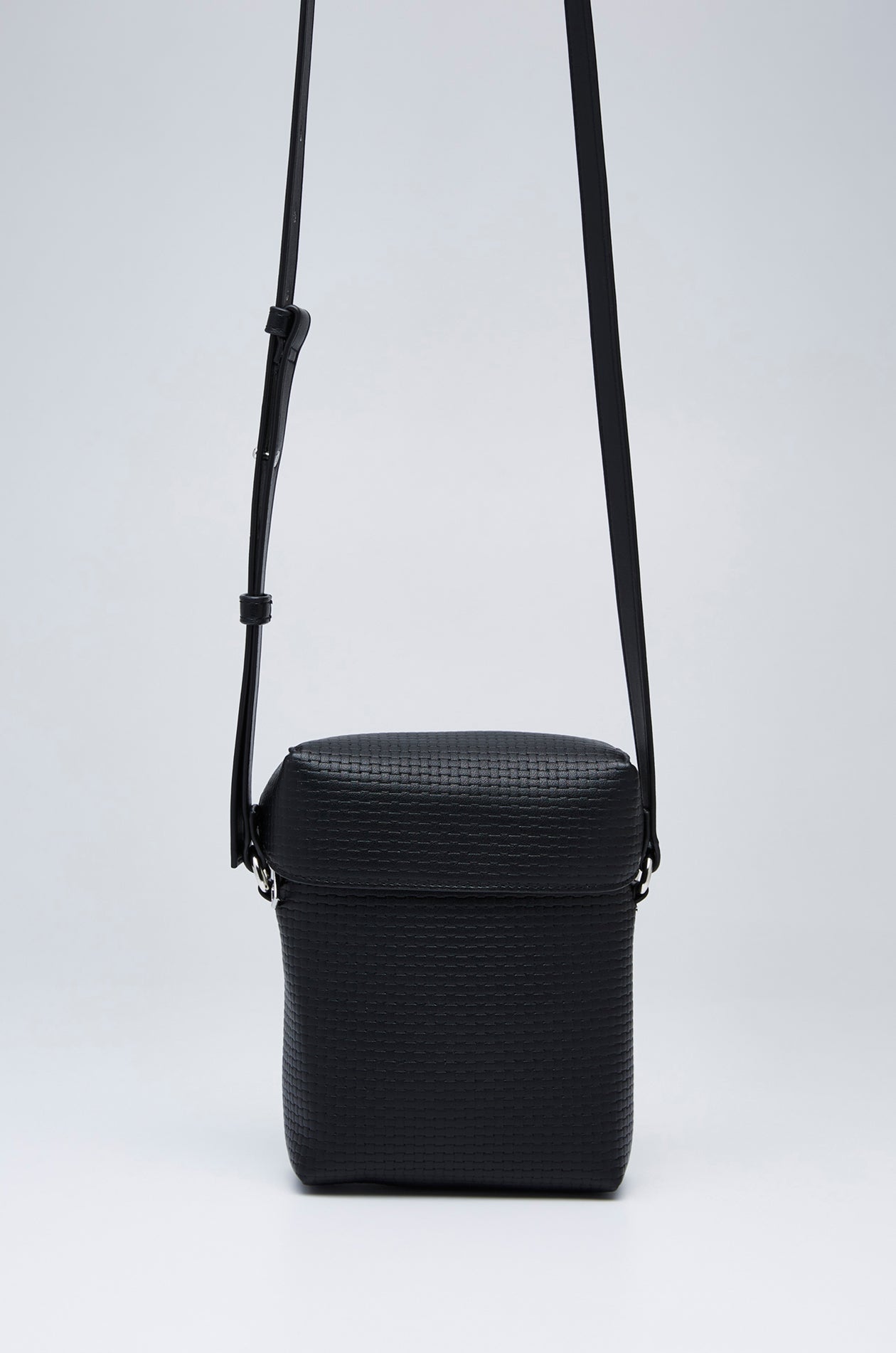 TEXTURE MOBILE CROSSBODY BAG