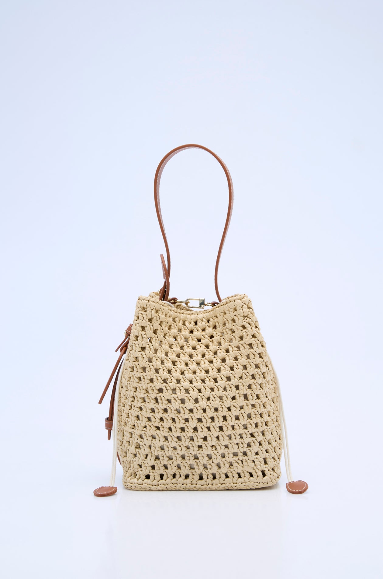 RAFFIA BUCKET BAG