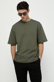 เสื้อยืดทรงโอเวอร์ไซส์สุดคลาสสิก