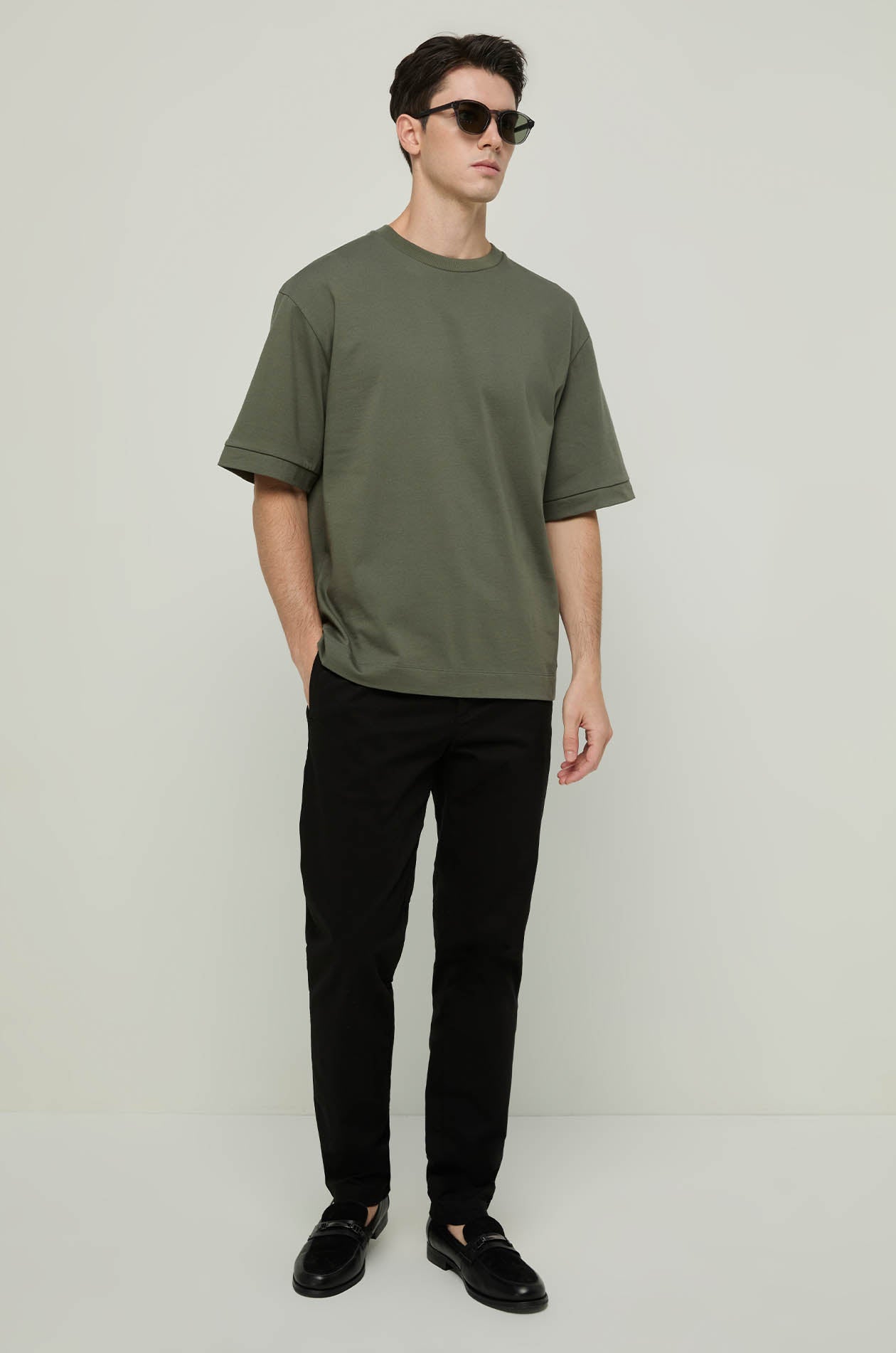 CLASSIC OVERSIZED T-SHIRT