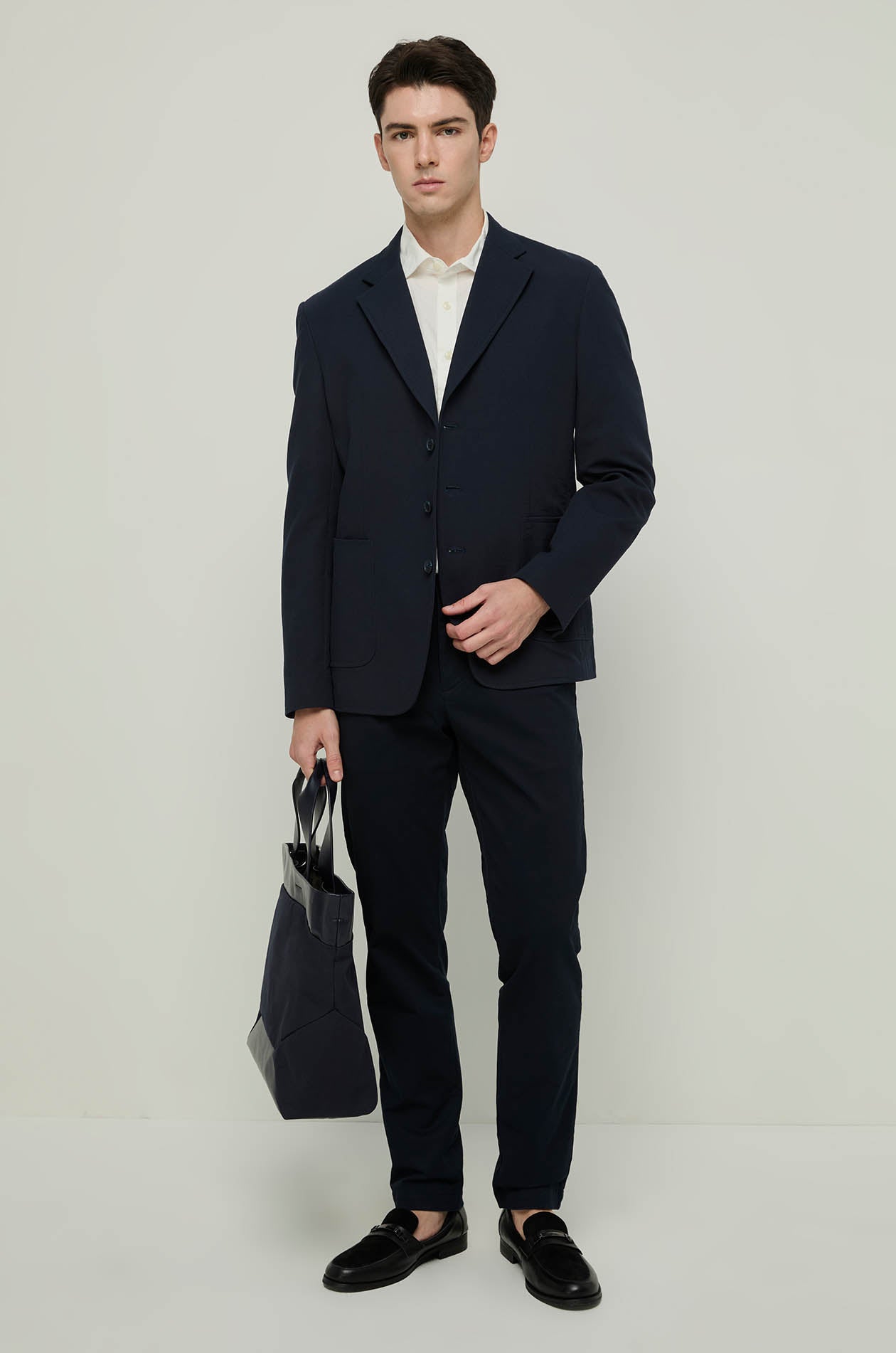 CLASSIC CREPE BLAZER