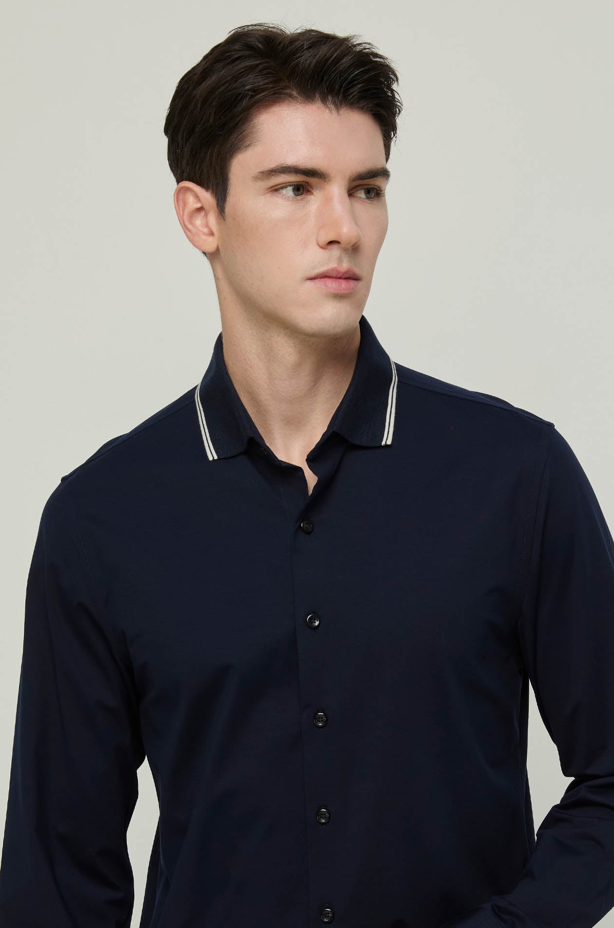 KNIT SHIRT WITH STRIPED COLLAR