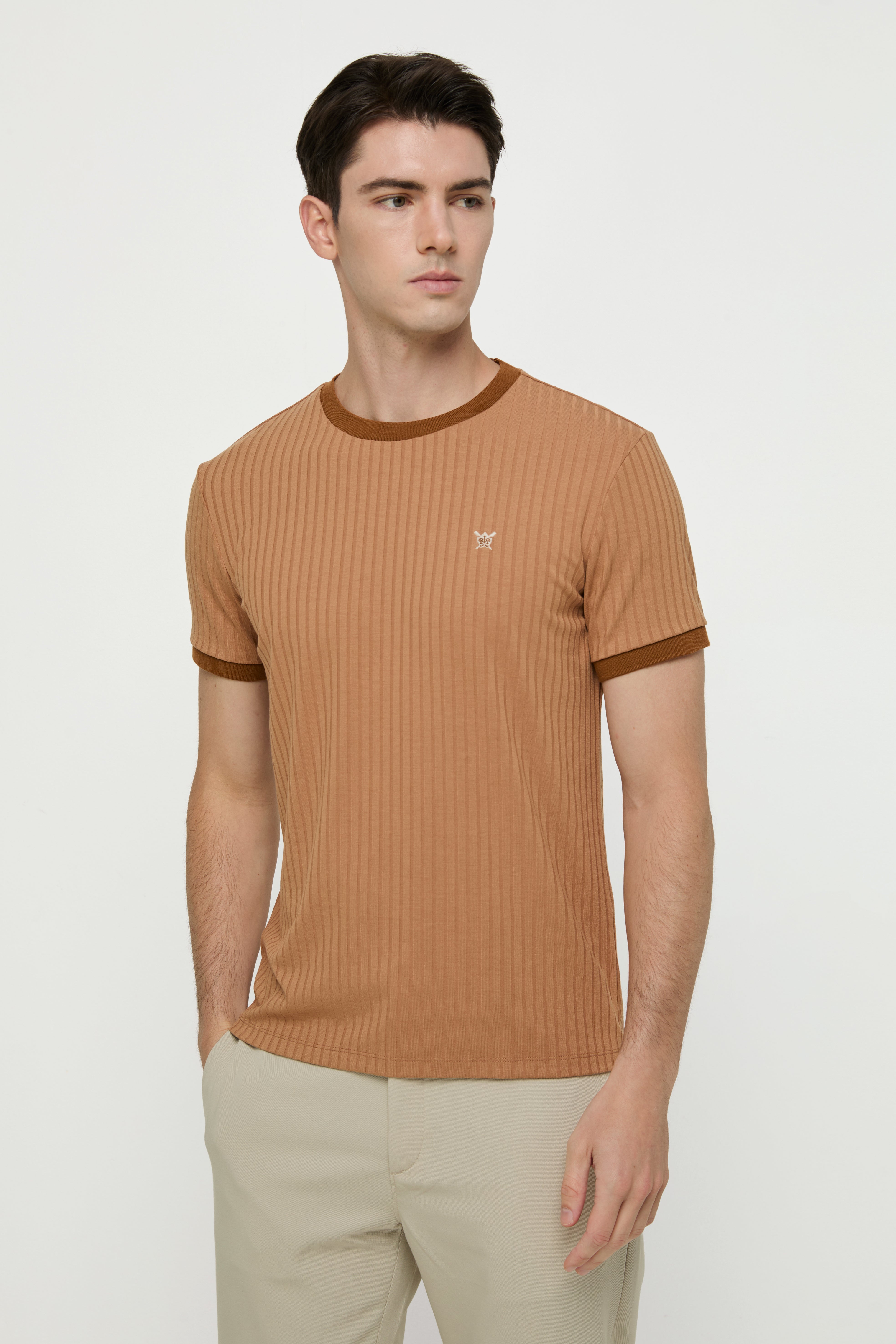 EMBROIDERED LOGO RIBBED TEE
