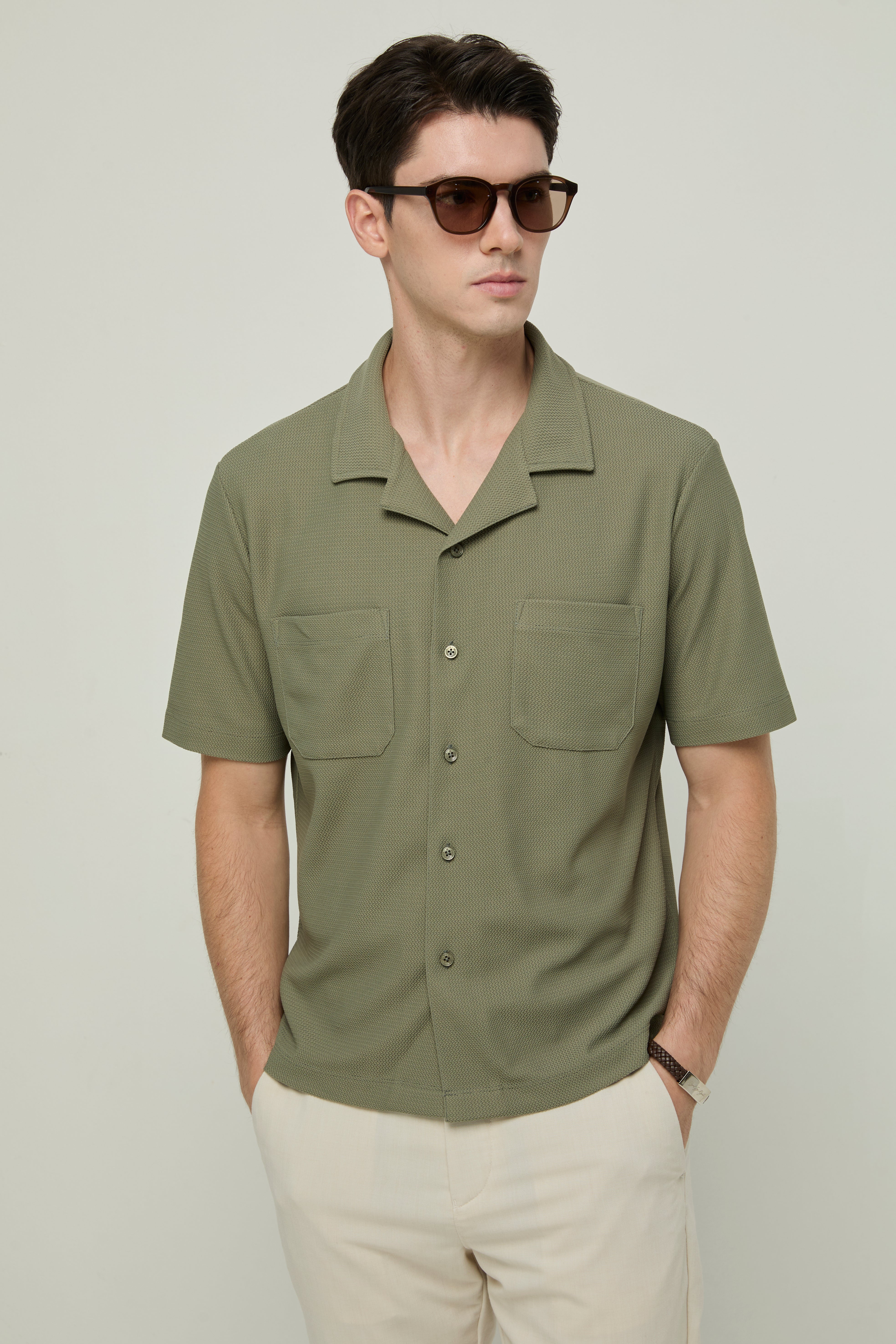 TWIN POCKET SHORT SLEEVE SHIRT