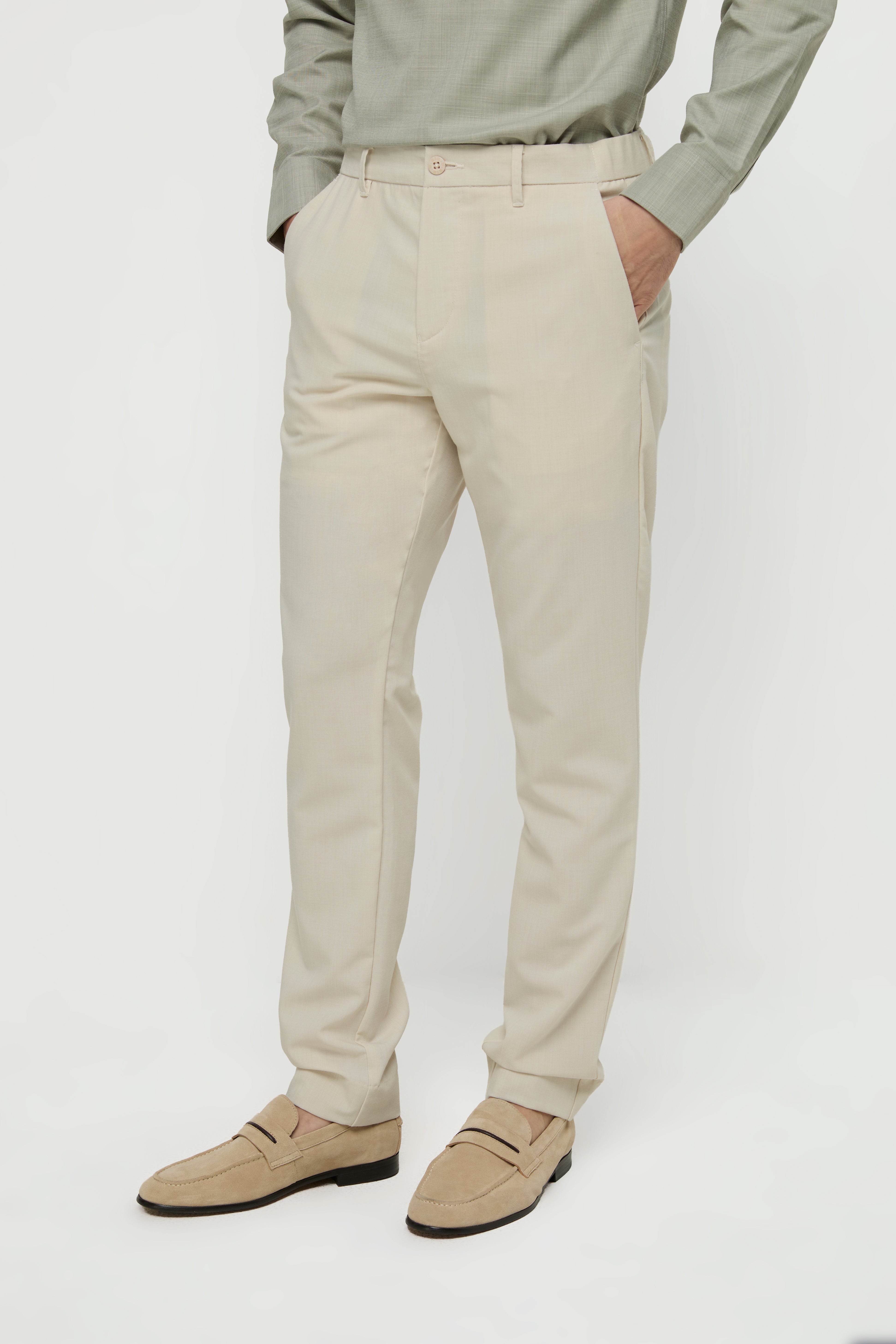 STRAIGHT CUT TROUSERS