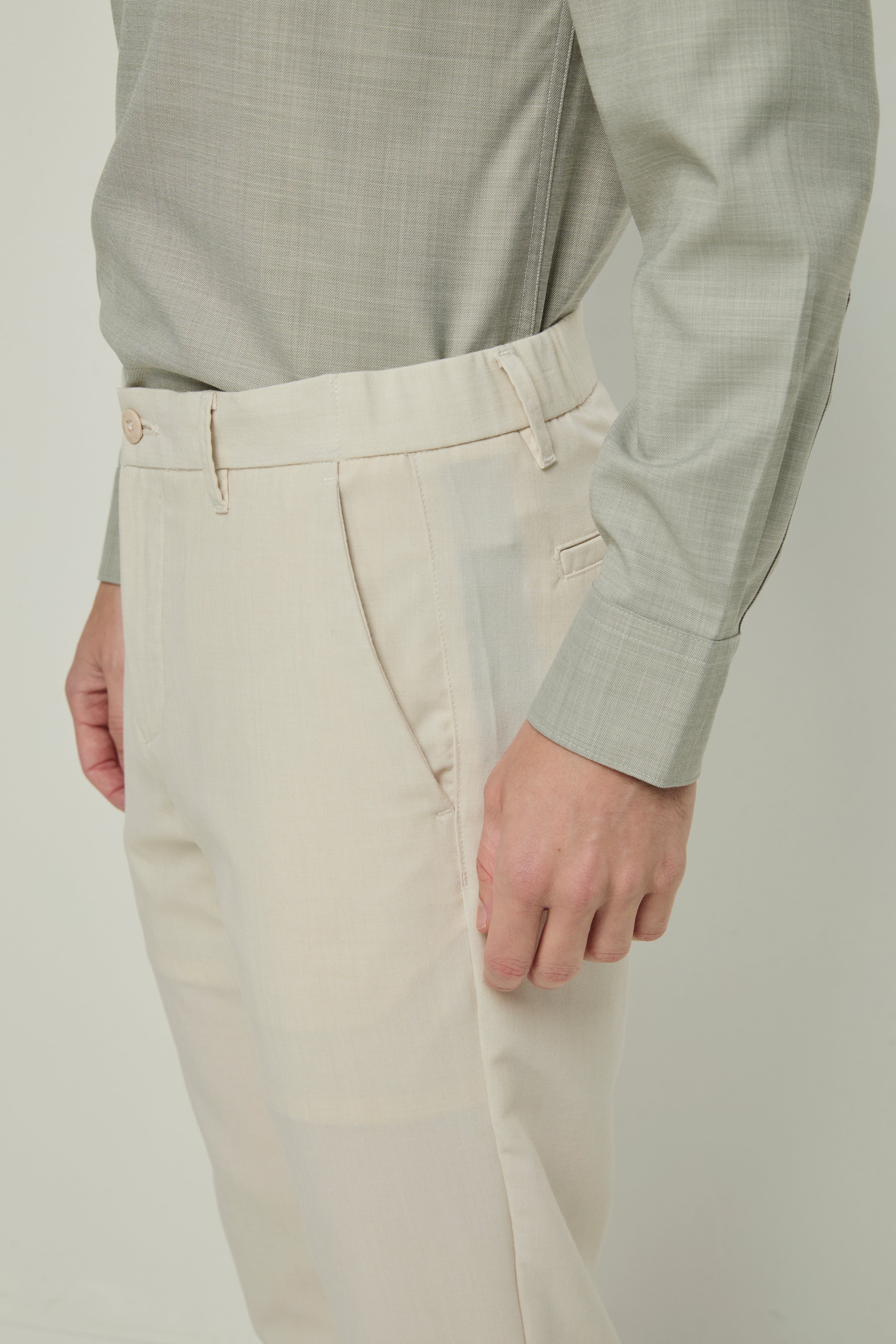 STRAIGHT CUT TROUSERS