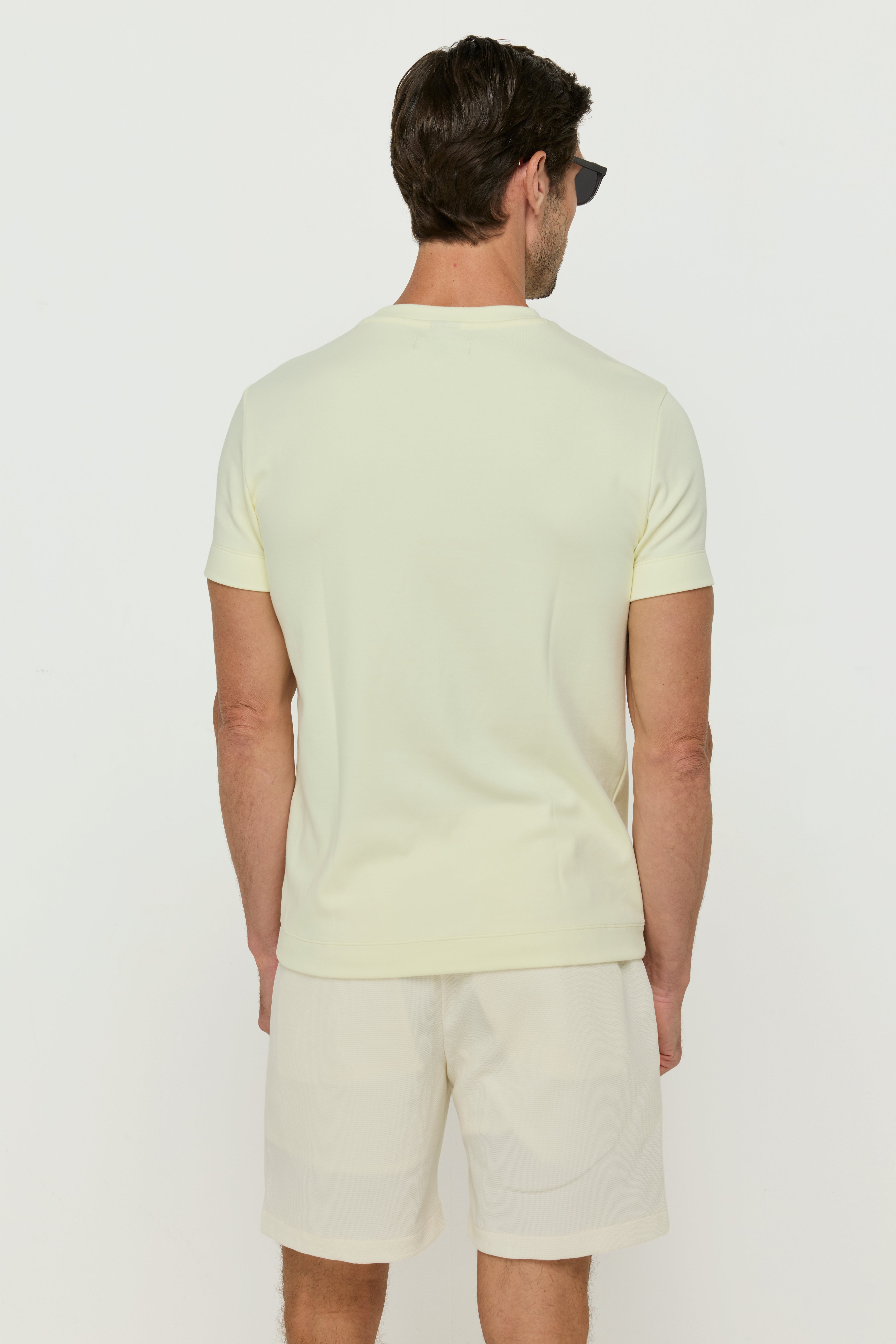 เสื้อยืดคอกลมผ้าฝ้าย