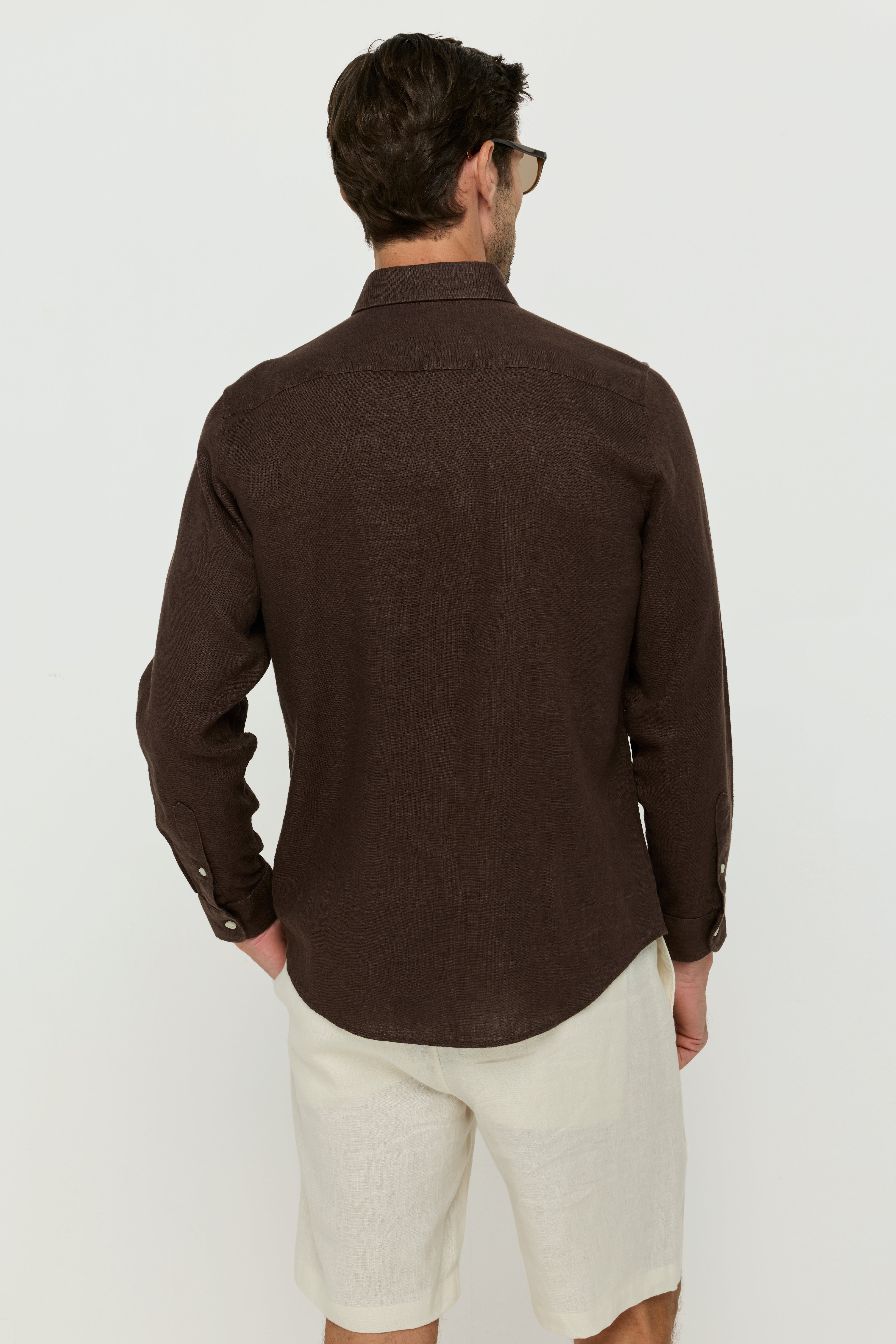 LONG-SLEEVE LINEN SHIRT