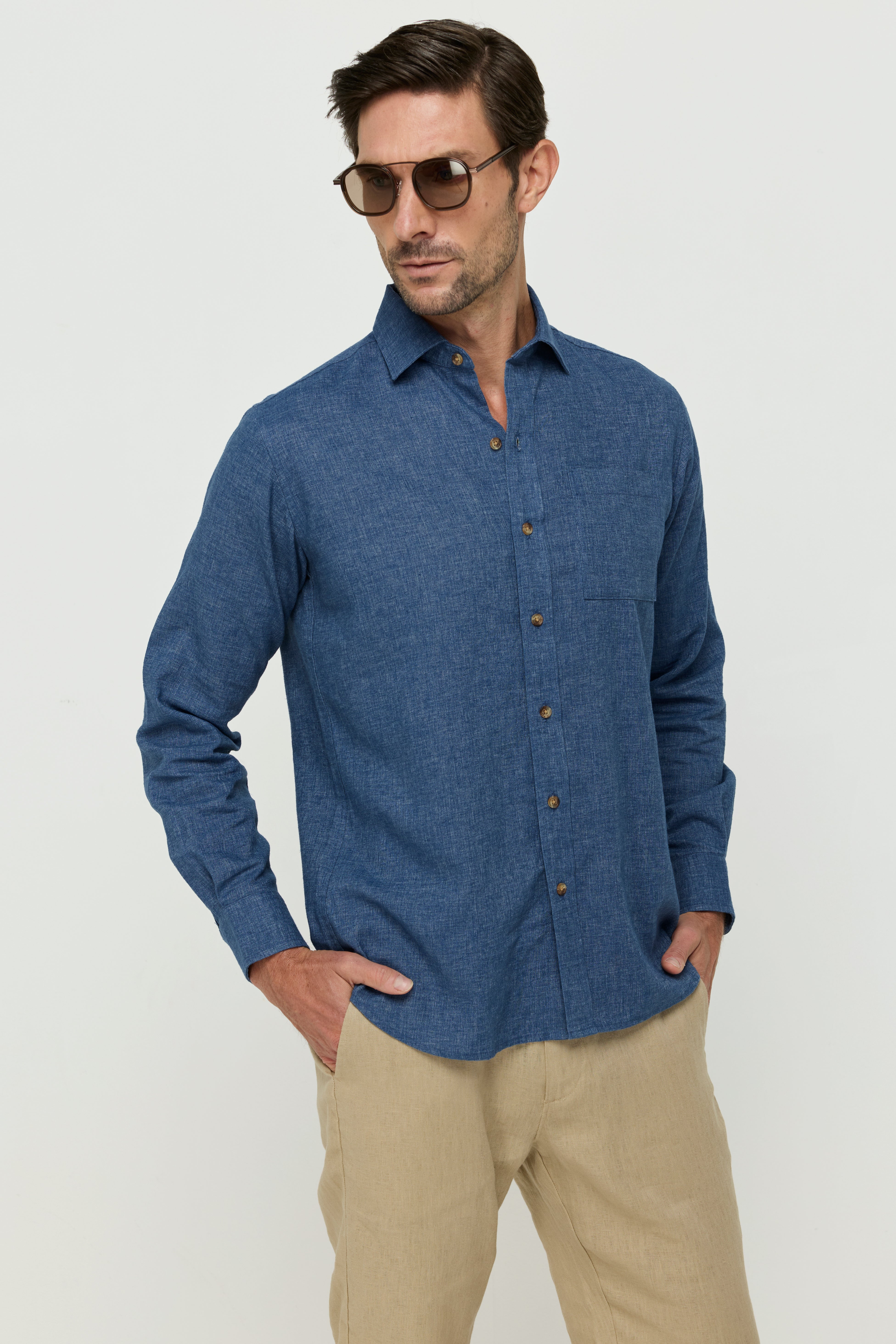 เสื้อเชิ้ตผ้าลินินย้อมสีเดนิม