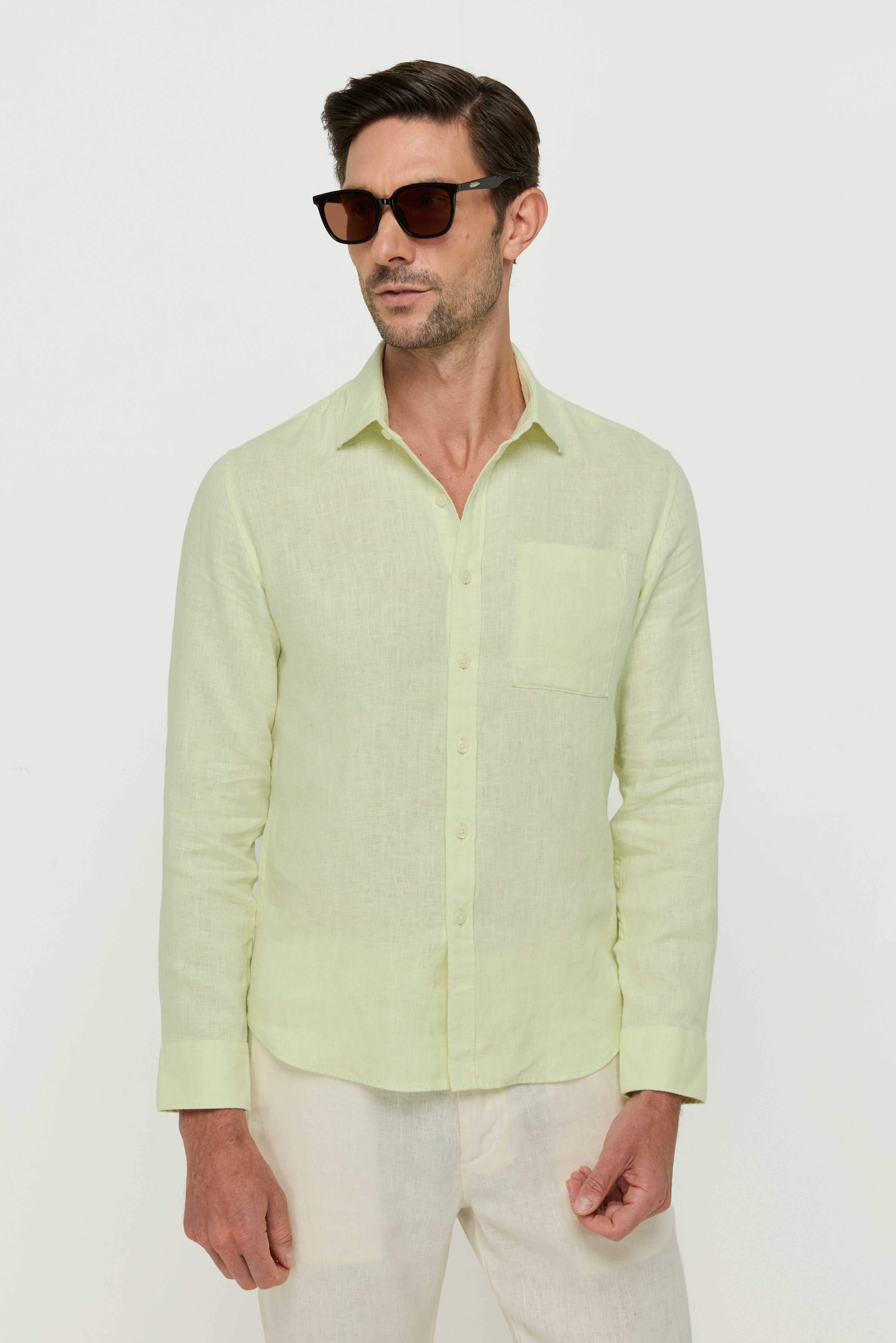 เสื้อเชิ้ตแขนยาวผ้าลินิน