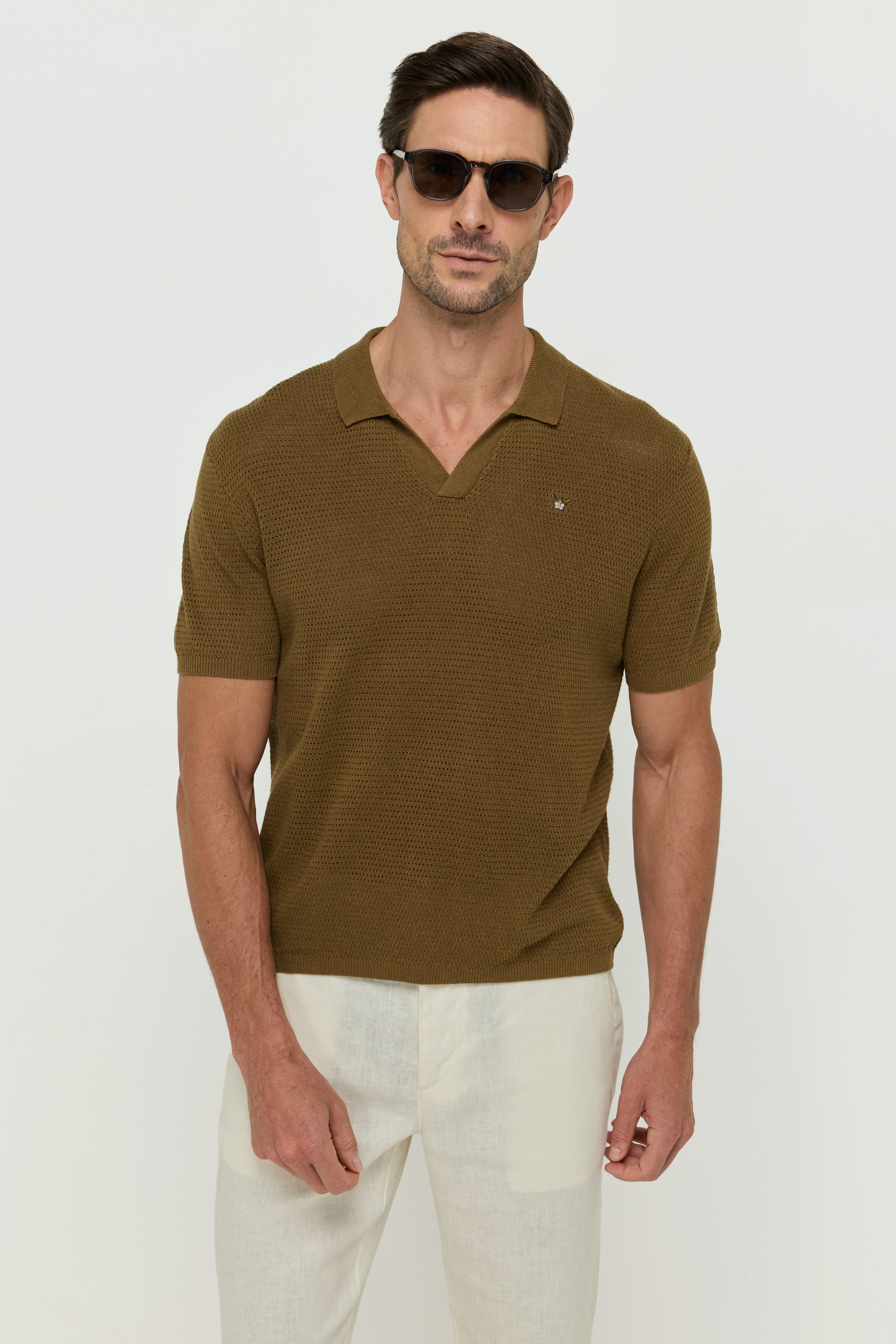 เสื้อโปโลถัก