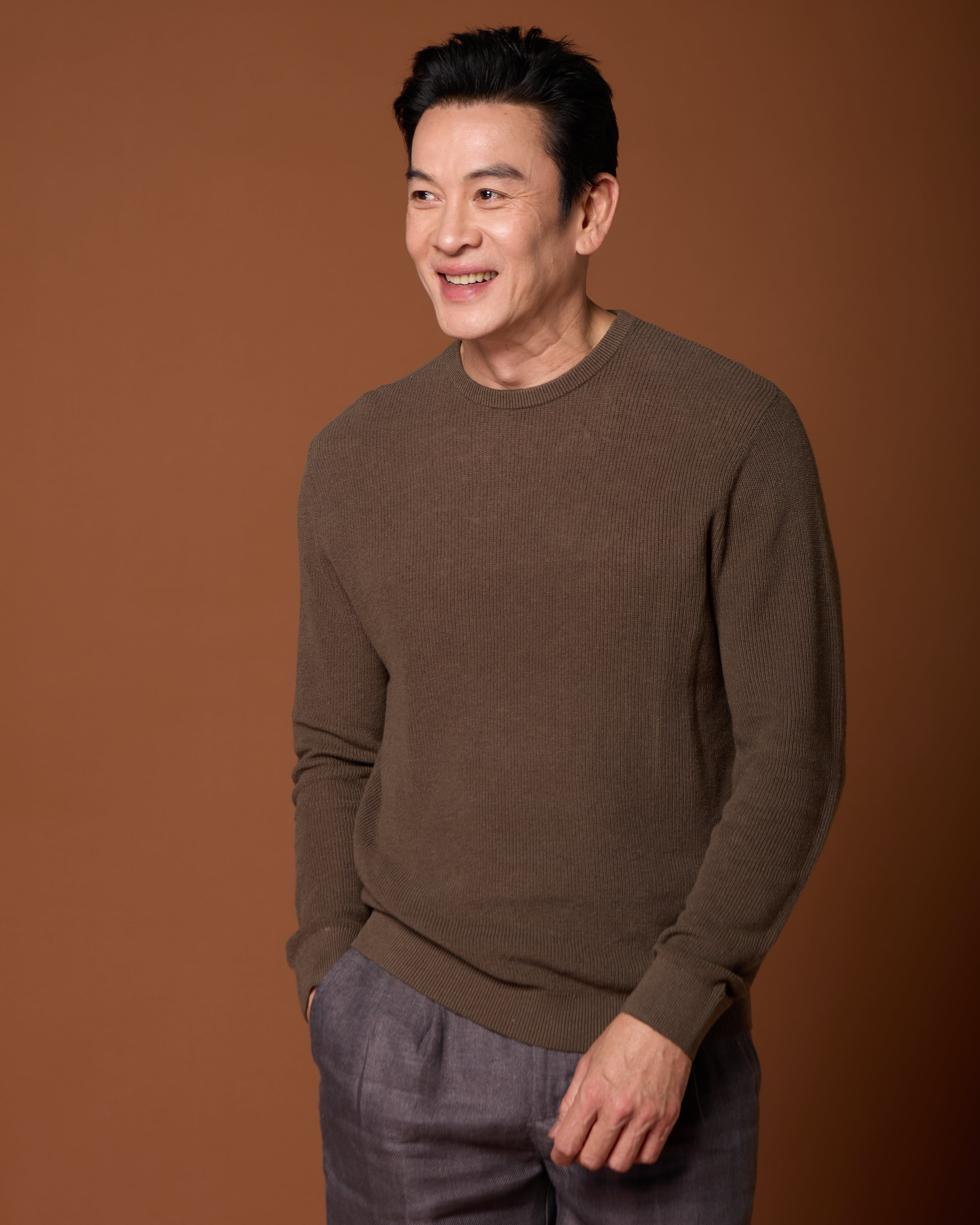 เสื้อสเวตเตอร์ผ้าลินิน